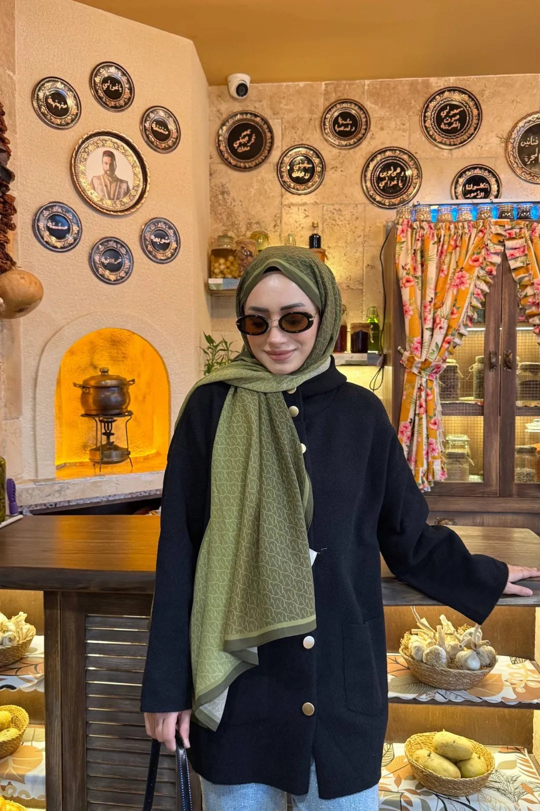 Monogram Hebei İpek Şal