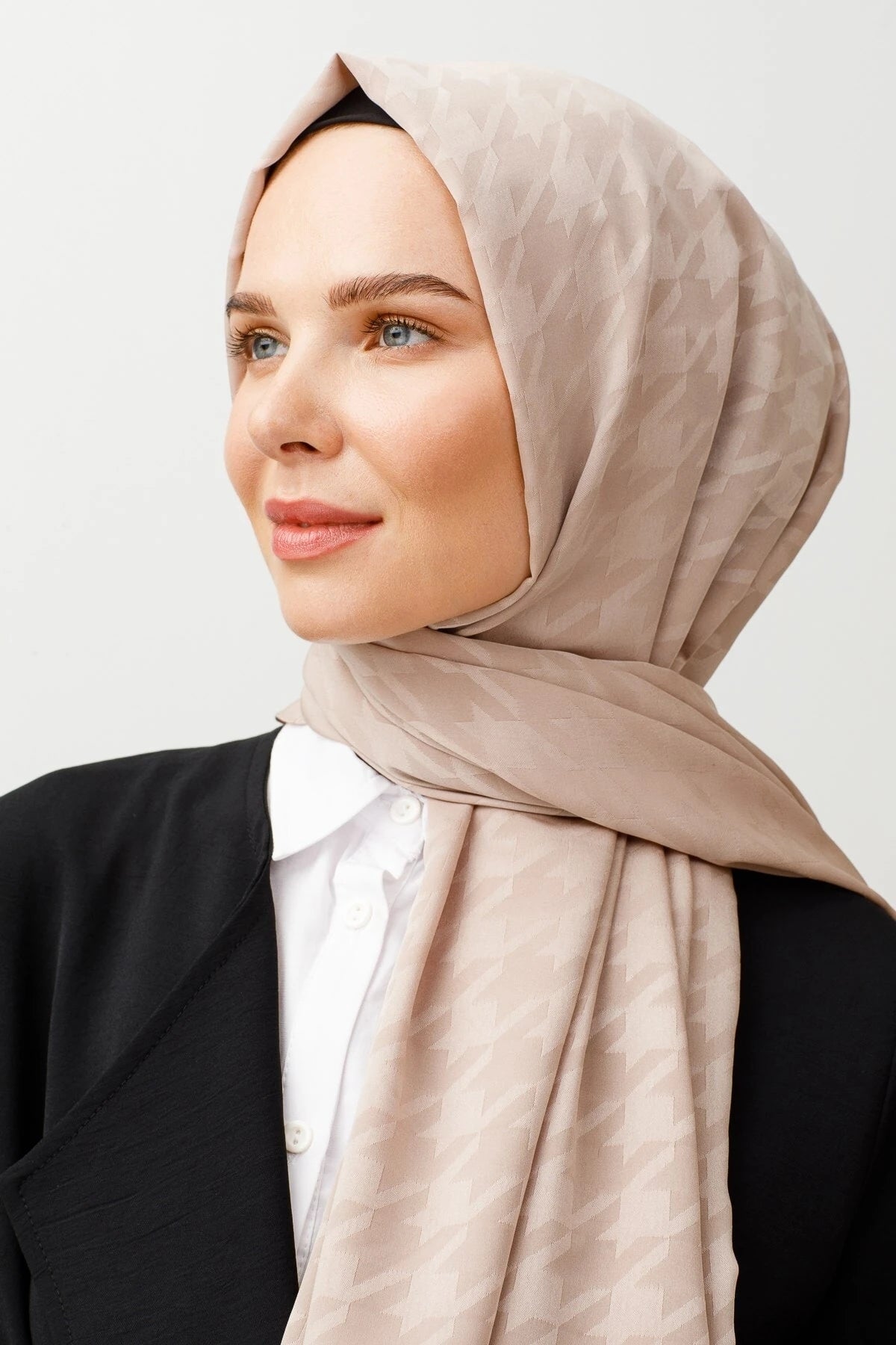 Kazayağı Desen İpeksi Jakar Şal