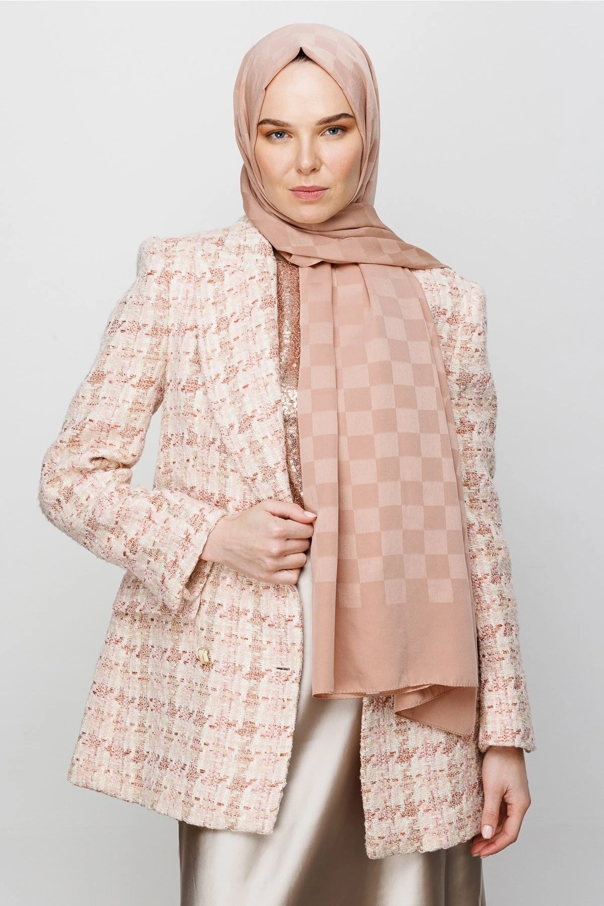 Dama Desen İpeksi Jakar Şal