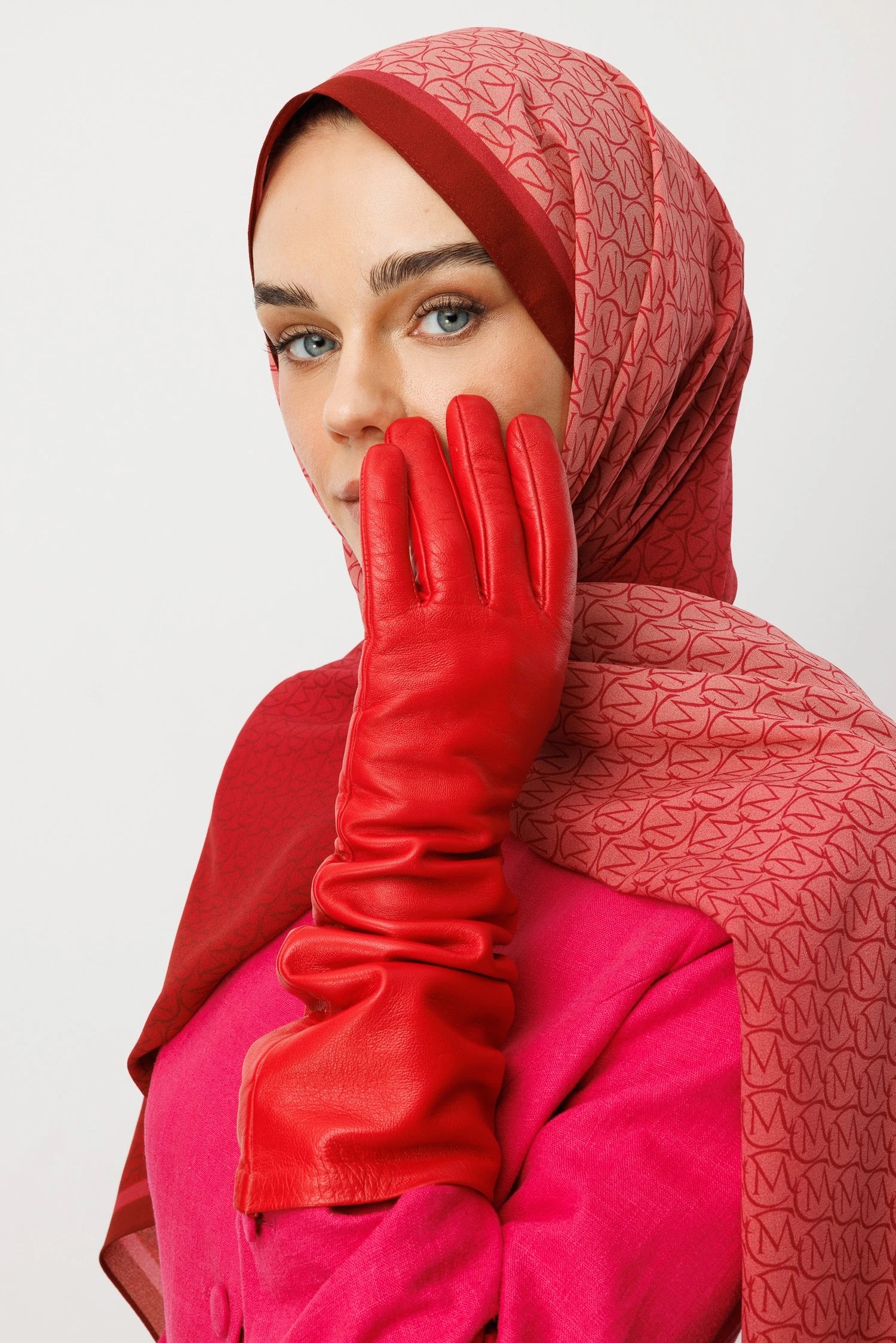 Monogram Hebei İpek Şal