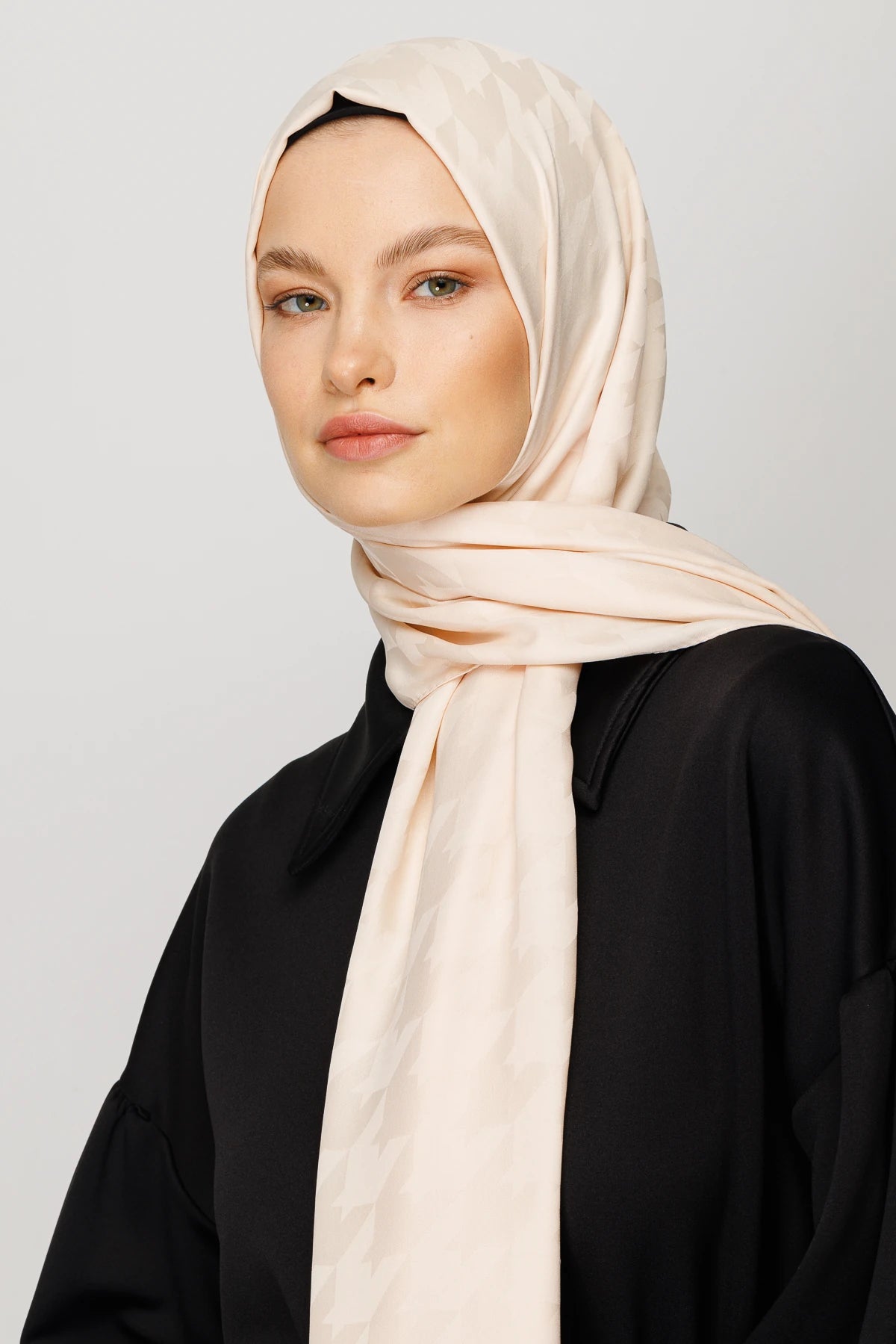 Kazayağı Desen İpeksi Jakar Şal