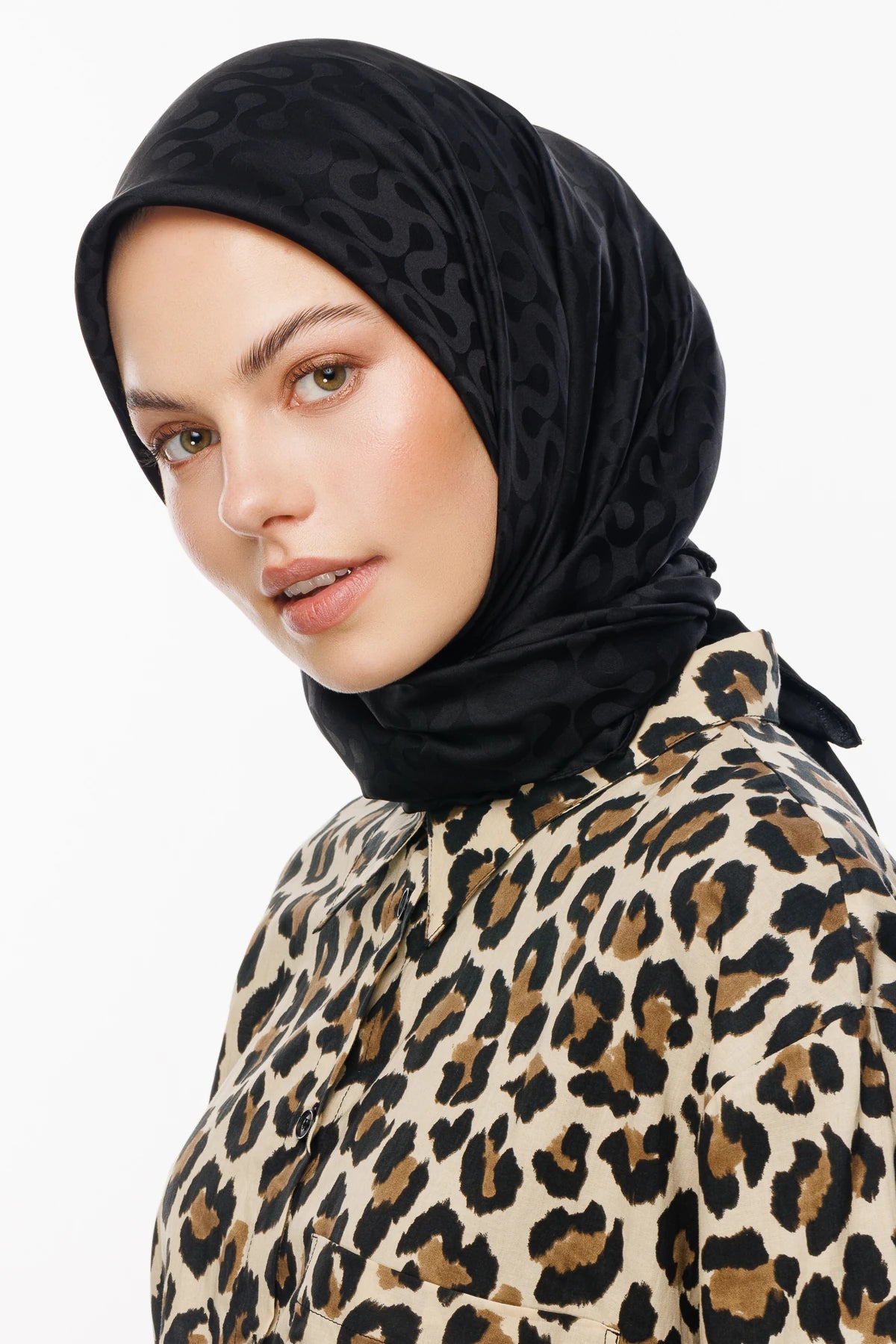 Moon Desen İpeksi Jakar Eşarp