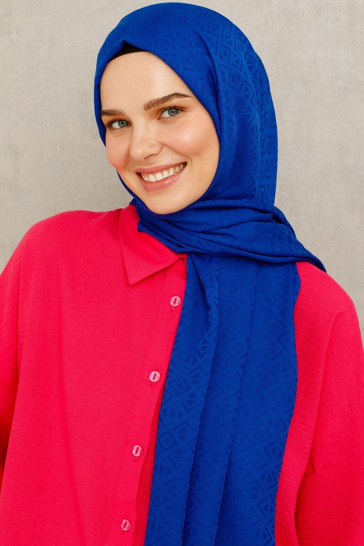 Üçgen Desen Pamuk Jakar Şal