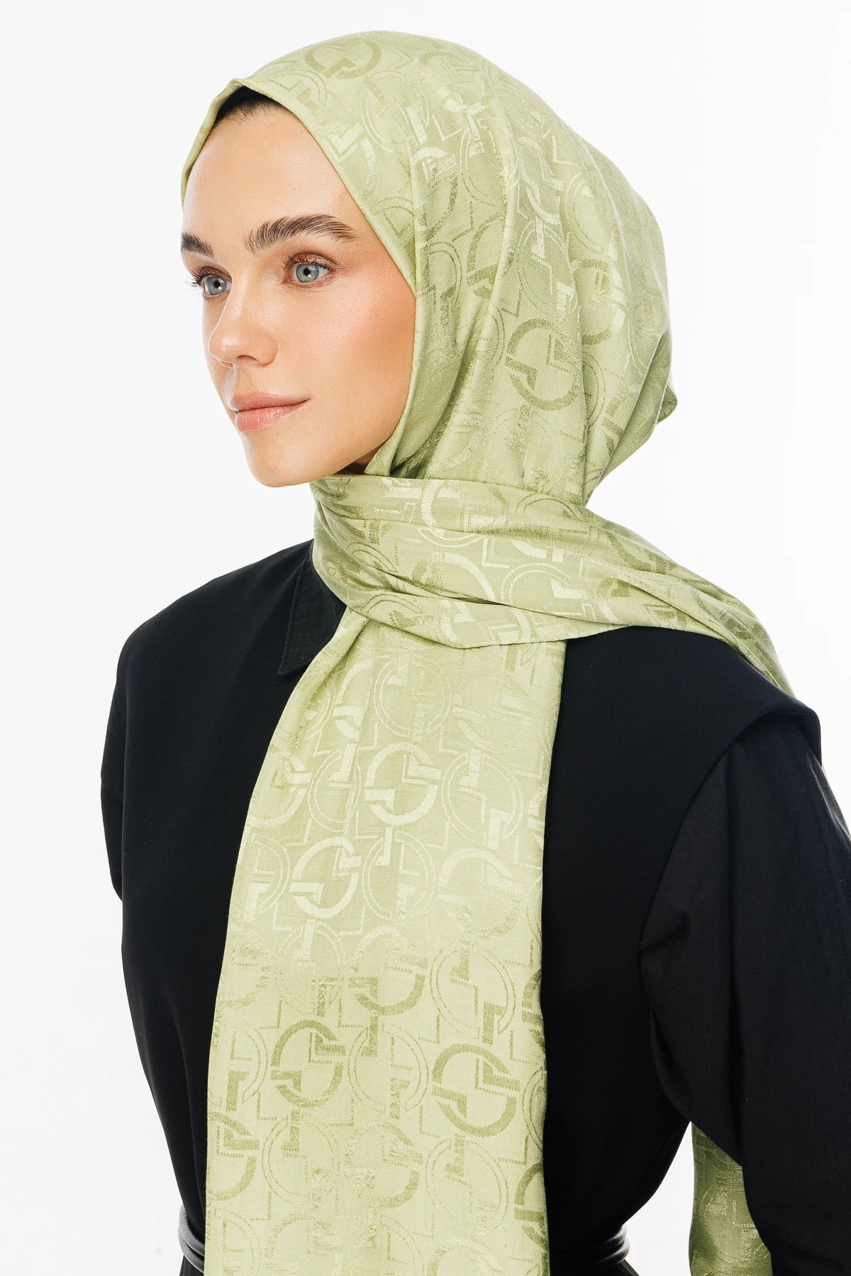 Longar Desen Parlak Jakar Şal