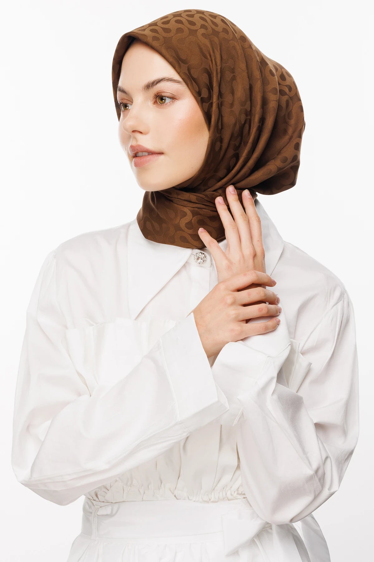 Moon Desen İpeksi Jakar Eşarp