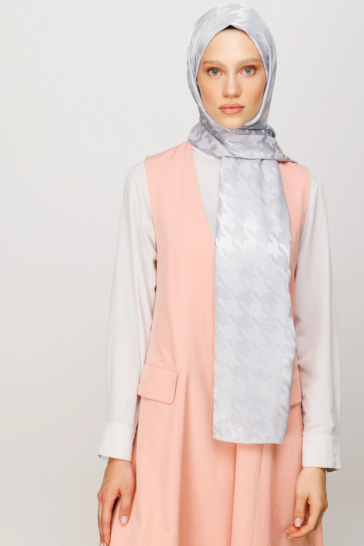 Kazayağı Desen Parlak Jakar Şal