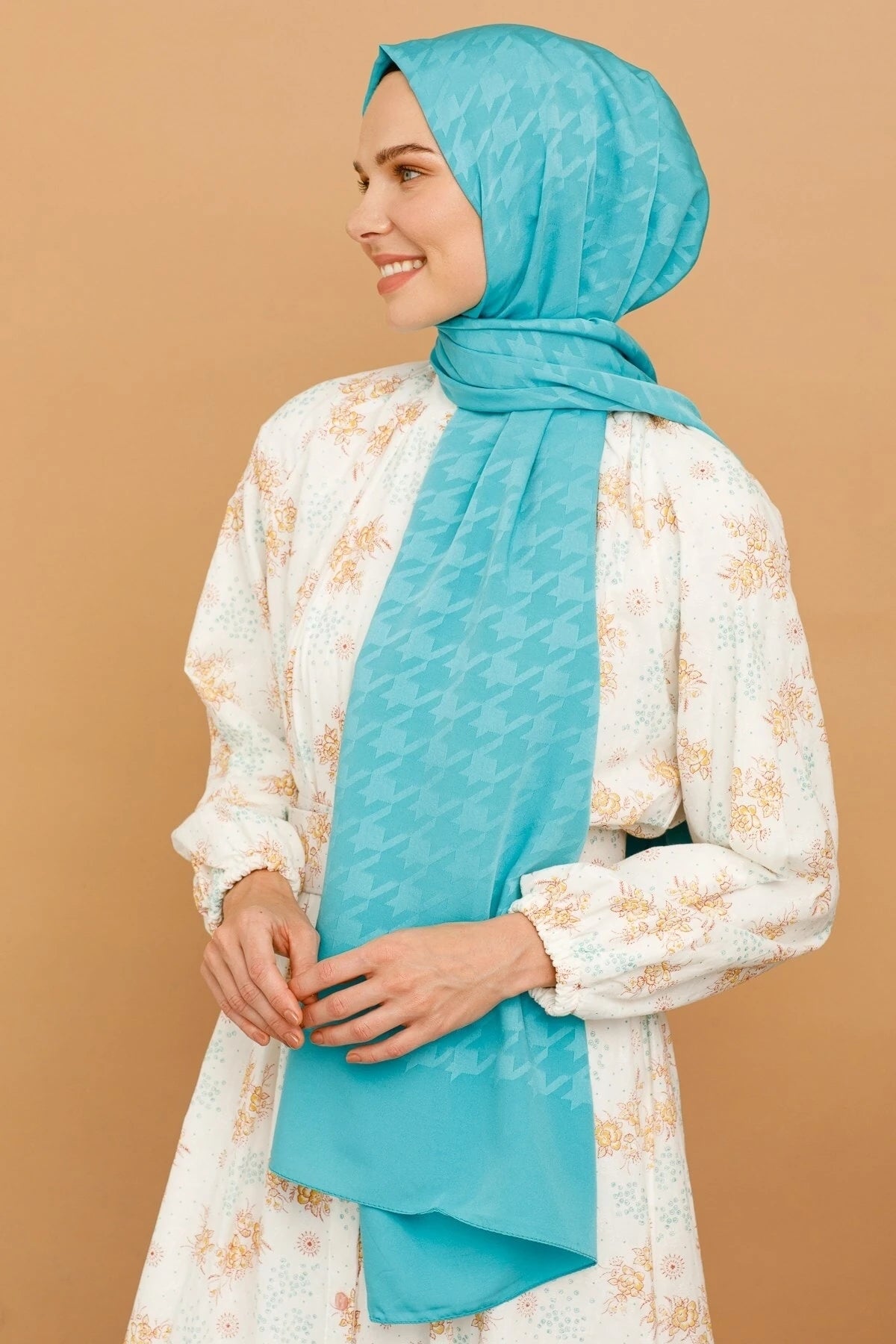 Kazayağı Desen İpeksi Jakar Şal