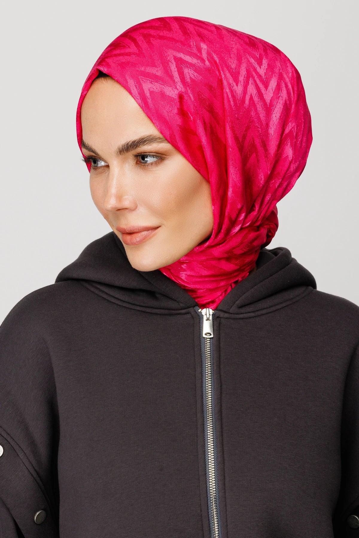 Zikzak Desen Parlak Jakar Şal