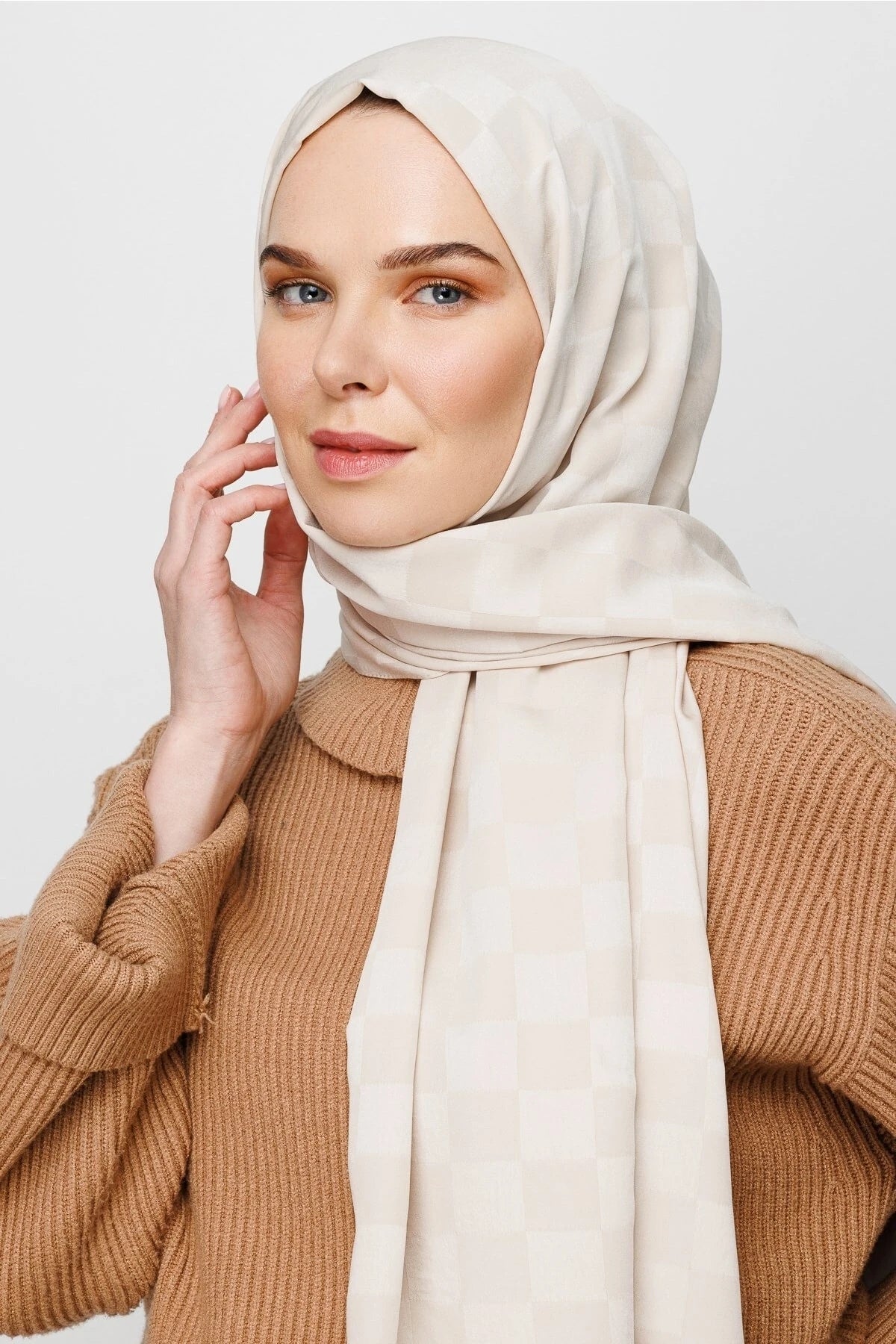 Dama Desen İpeksi Jakar Şal