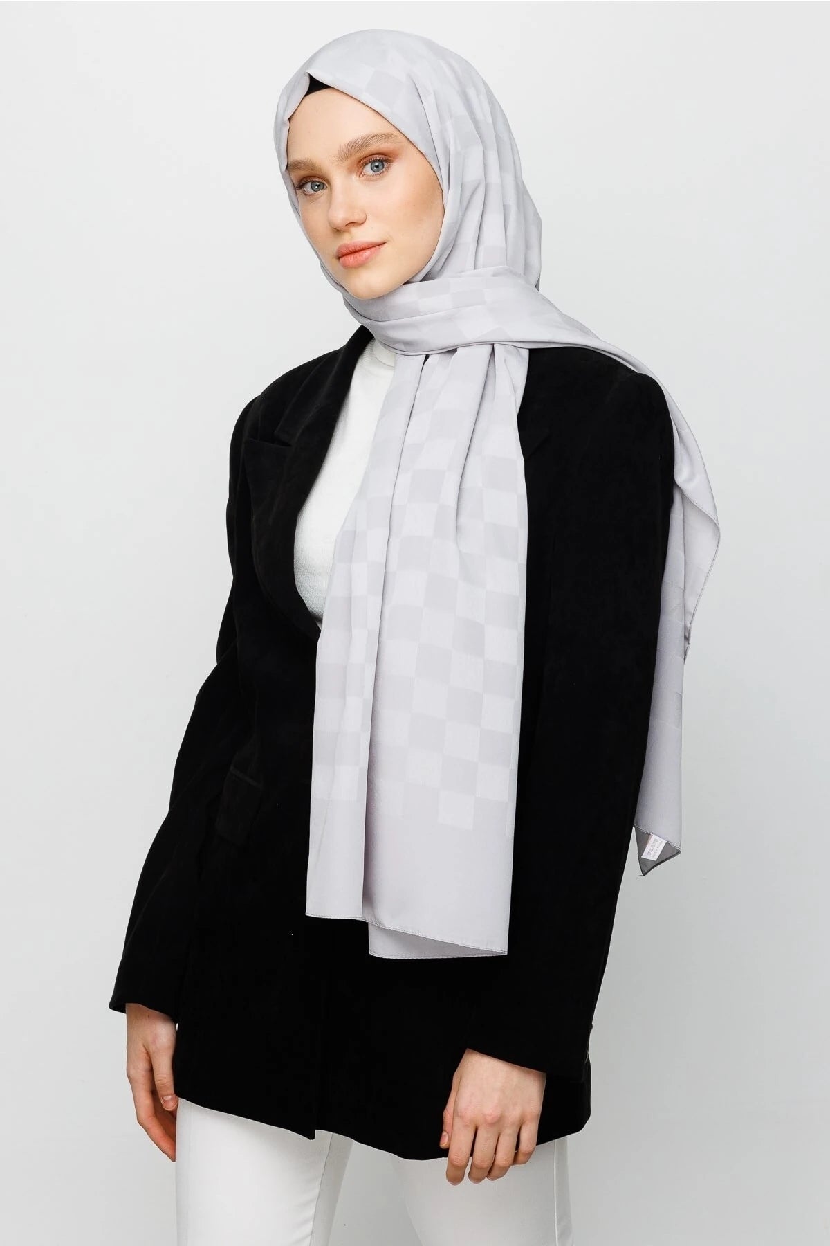 Dama Desen İpeksi Jakar Şal