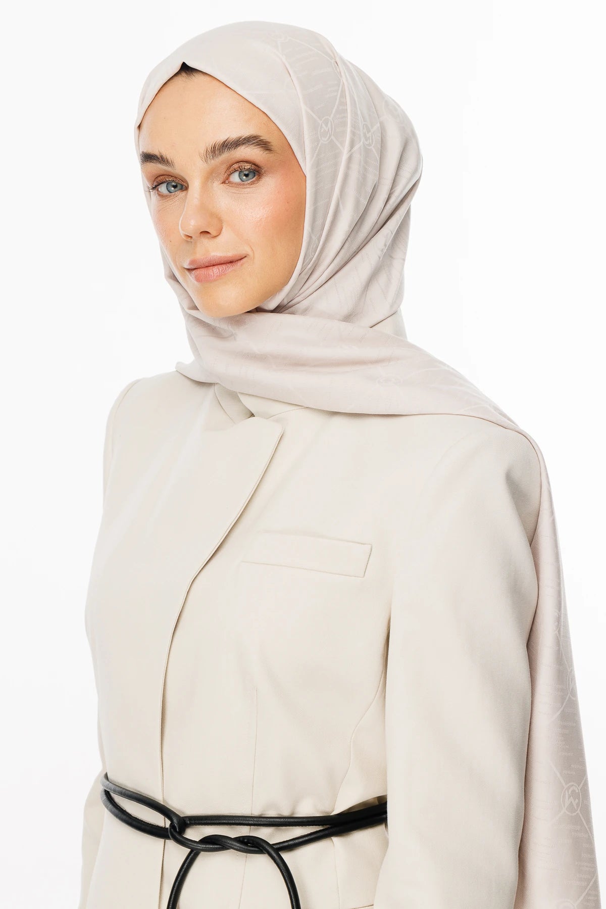 Moon Is Desen Jakar Şal