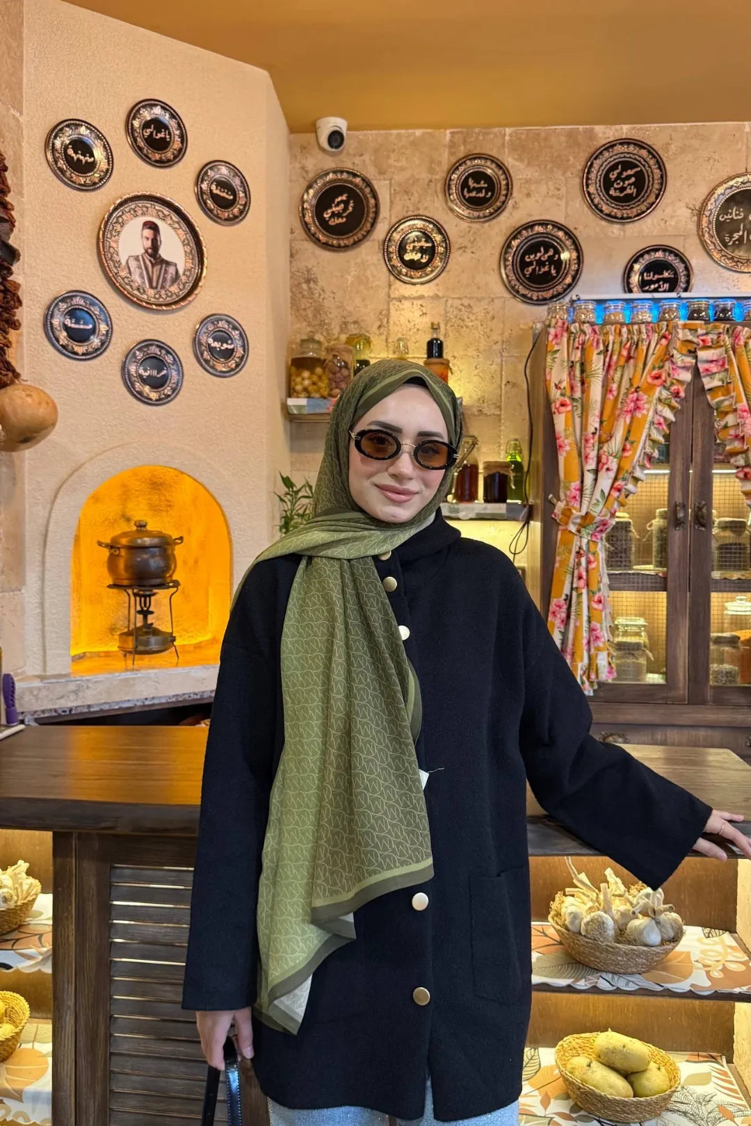 Monogram Hebei İpek Şal