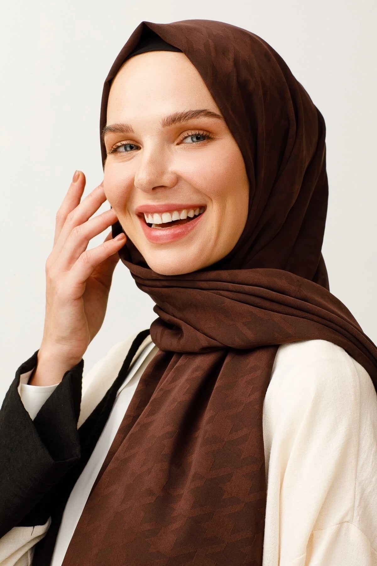 Kazayağı Desen İpeksi Jakar Şal