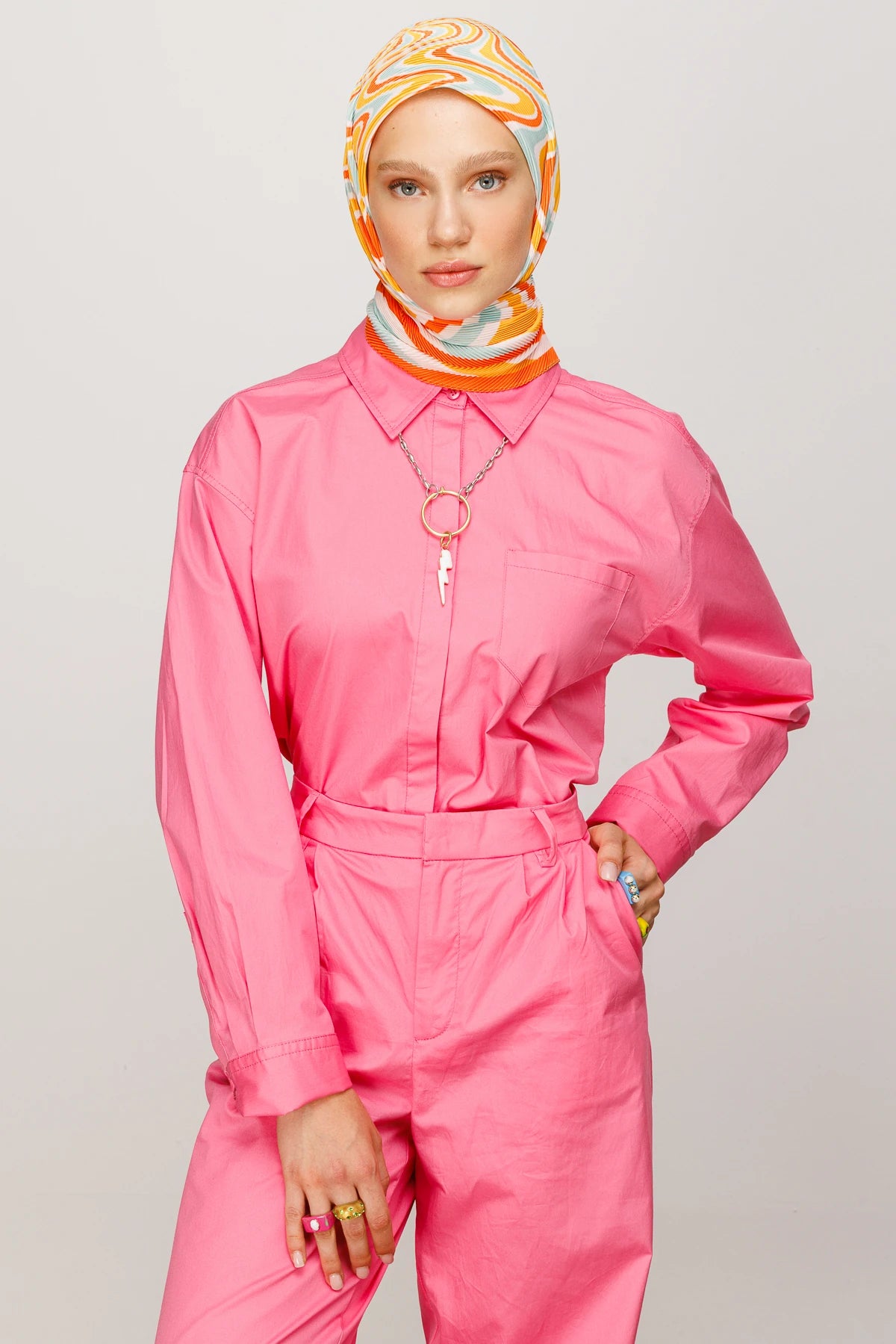 Mira Desen Pilise Eşarp