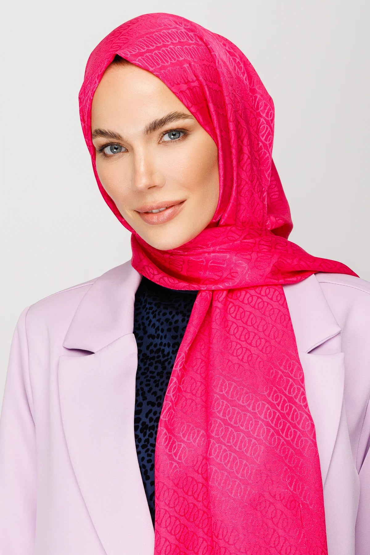 Forever Desen Parlak Jakar Şal