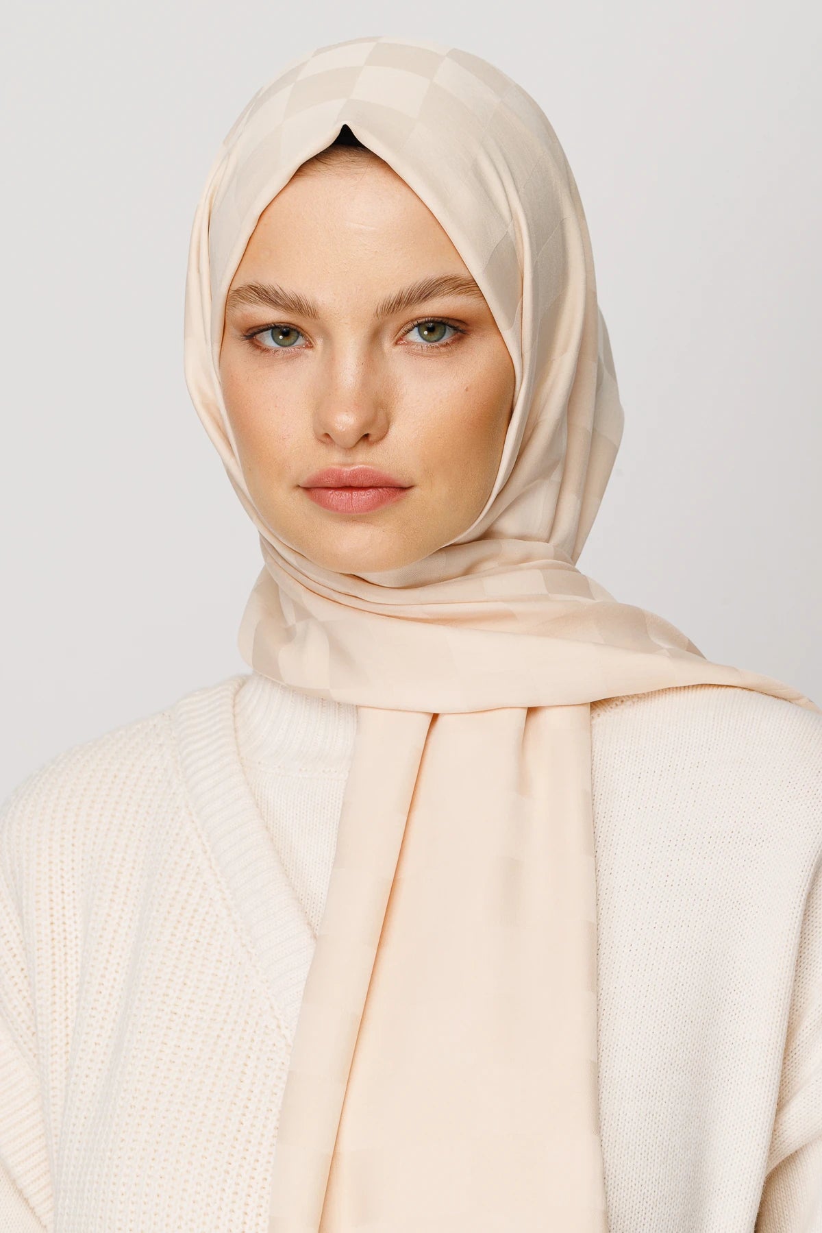 Dama Desen İpeksi Jakar Şal