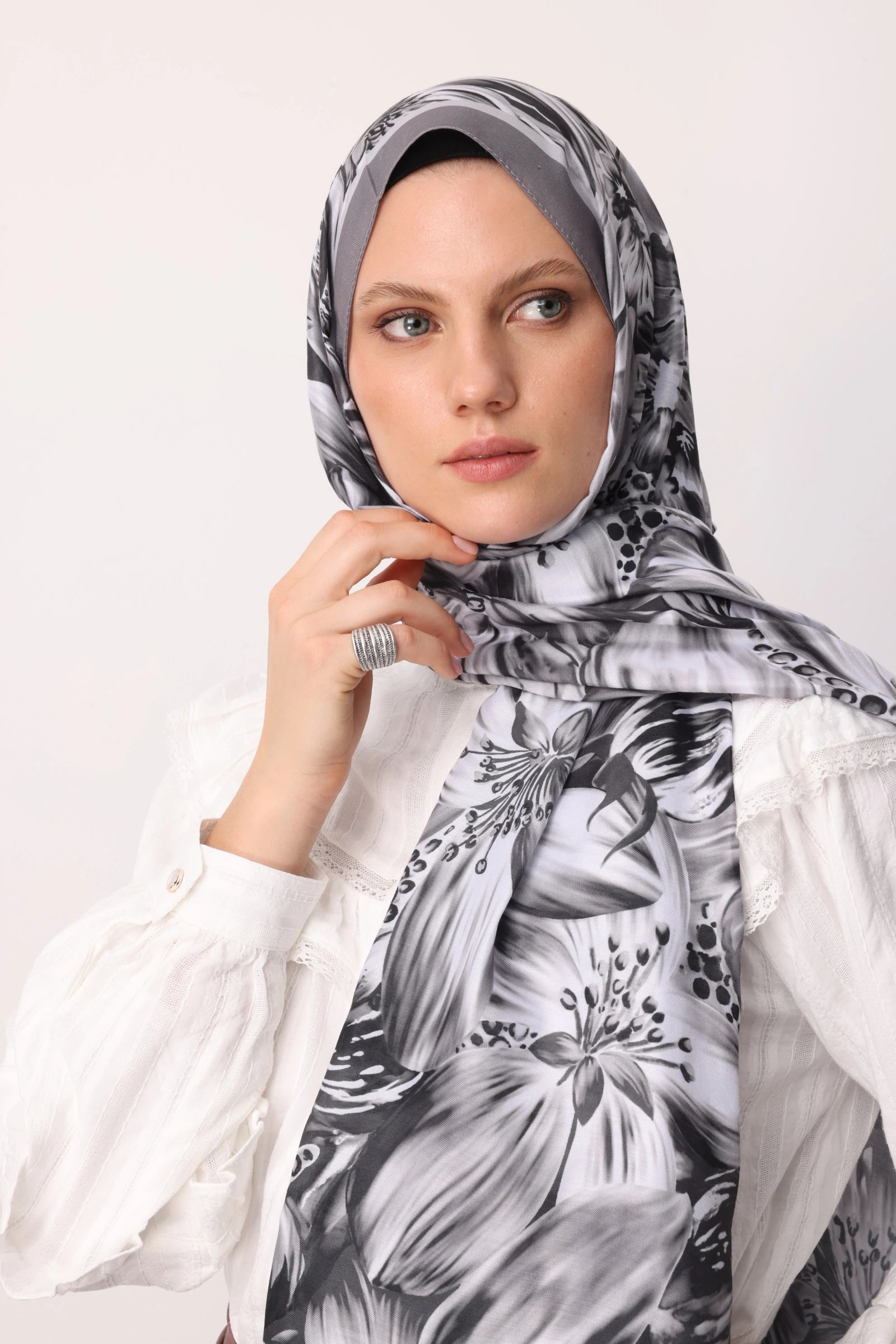 Larin Desen Pamuk Şal