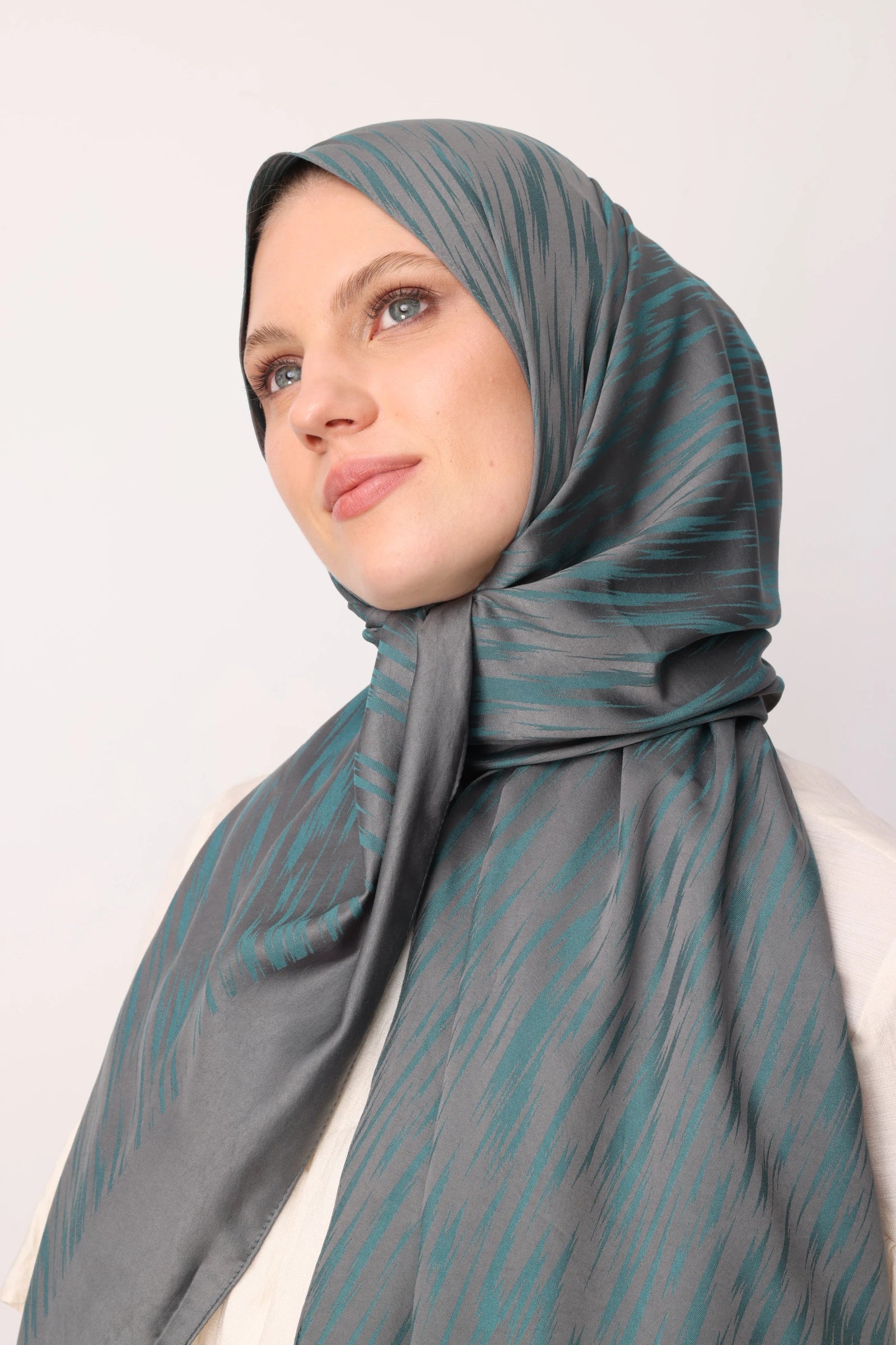 Selis Desen Çift Taraflı Şal