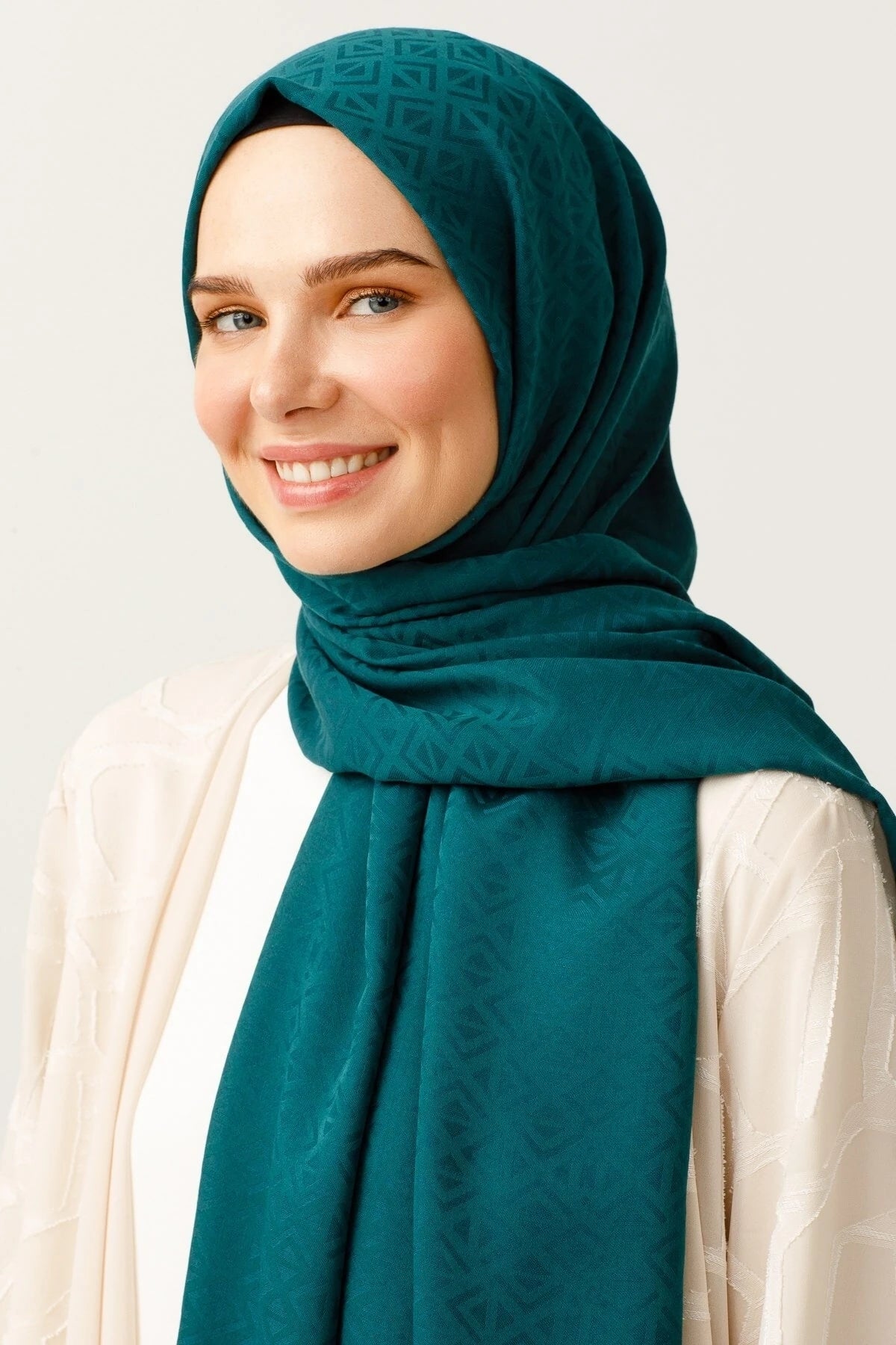 Üçgen Desen Pamuk Jakar Şal