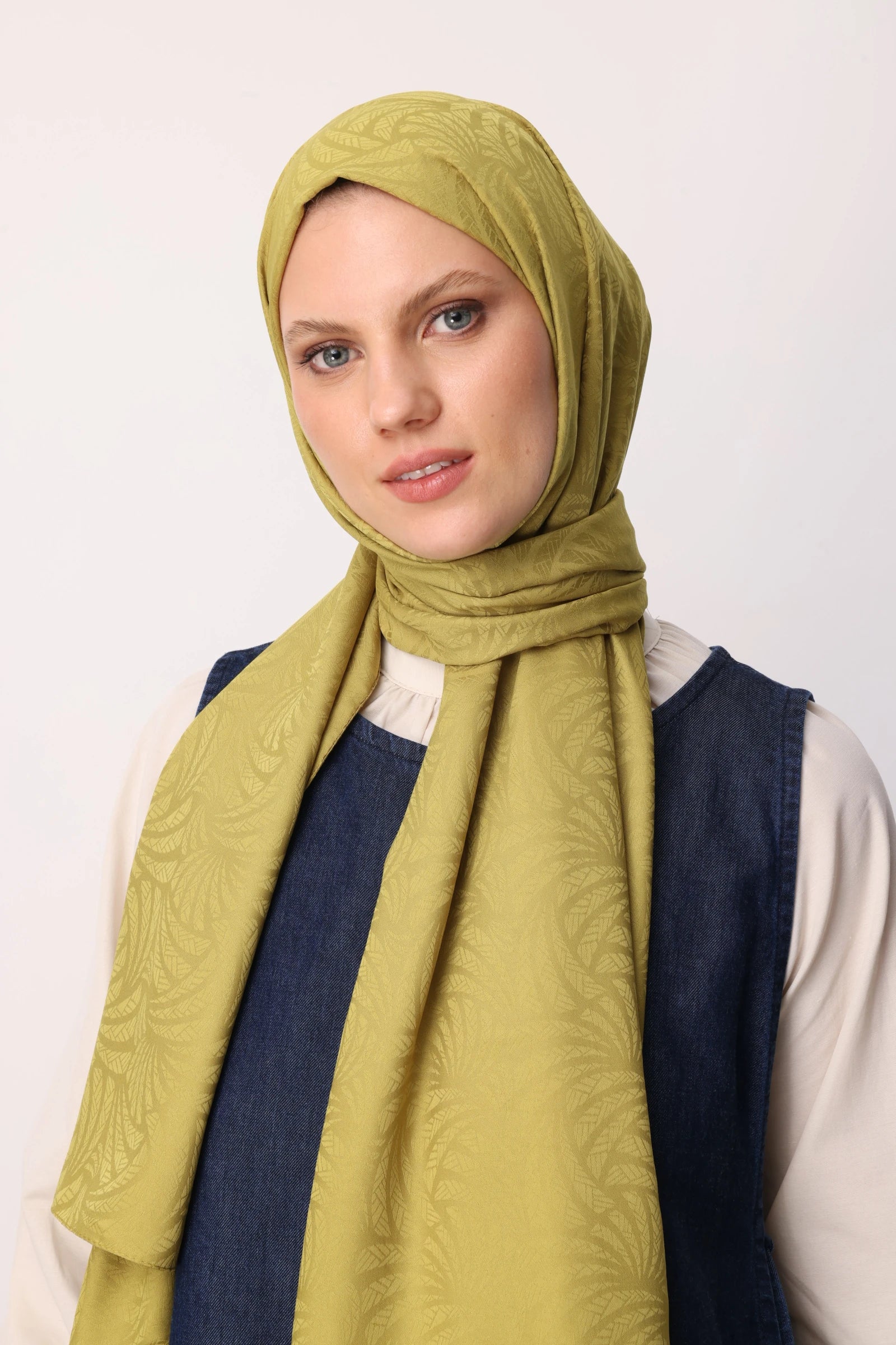 Artemis Desen İpeksi Jakar Şal