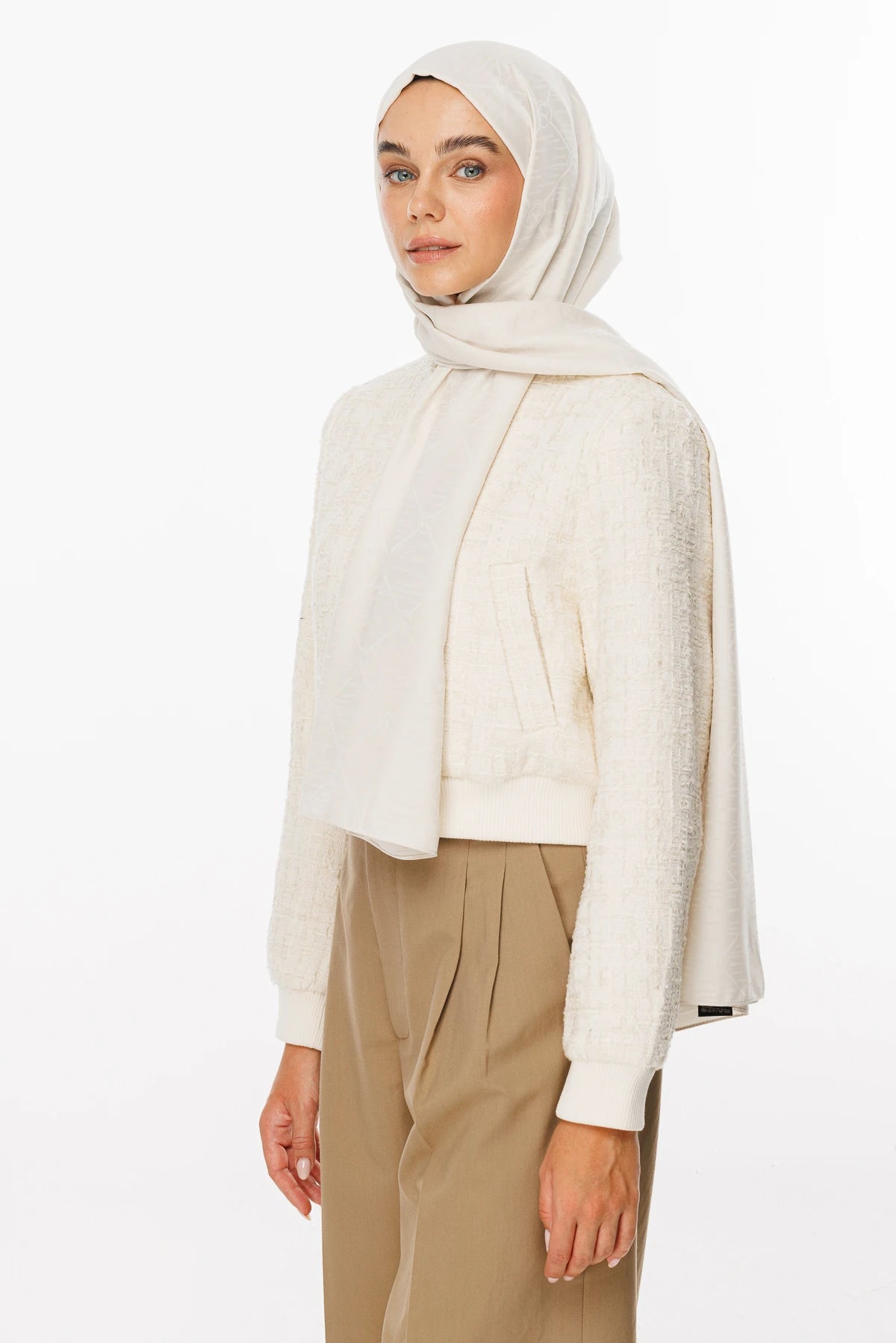 Moon Is Desen Jakar Şal