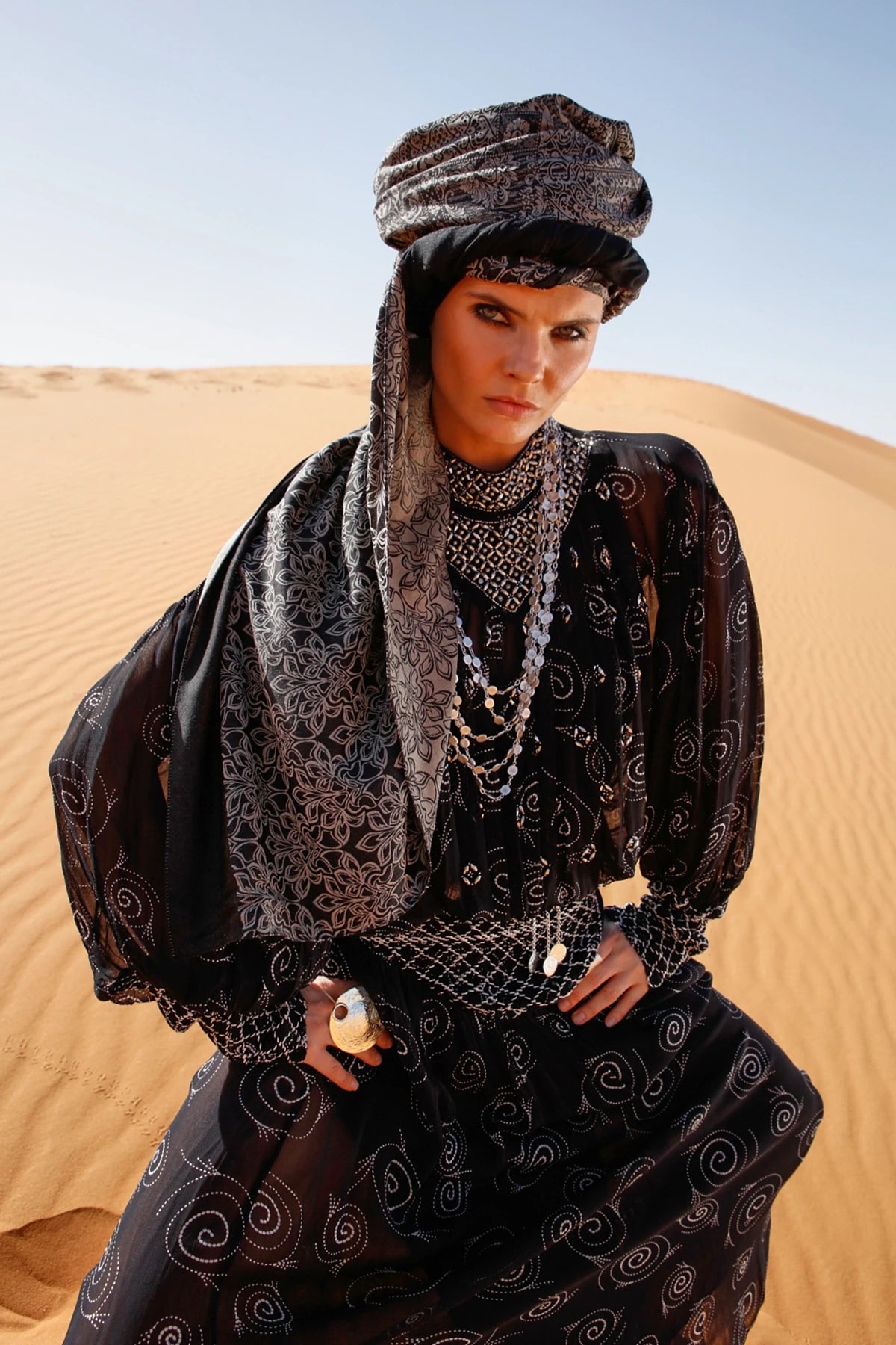 Nora Desen Çift Taraflı Şal