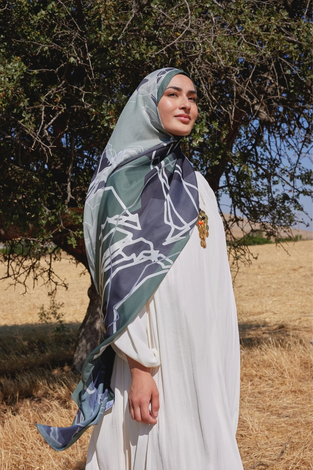 Turna Desen Sakura İpek Şal