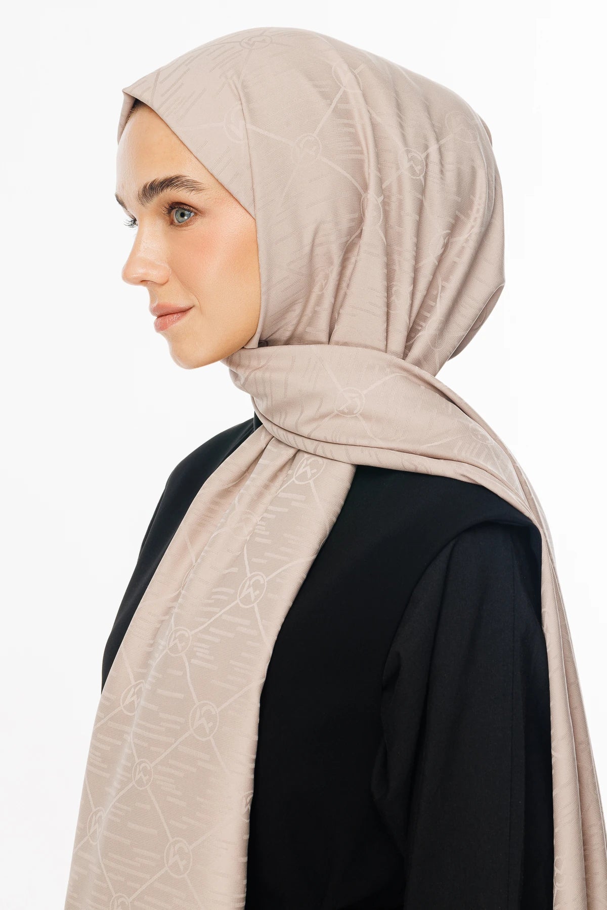 Moon Is Desen Jakar Şal