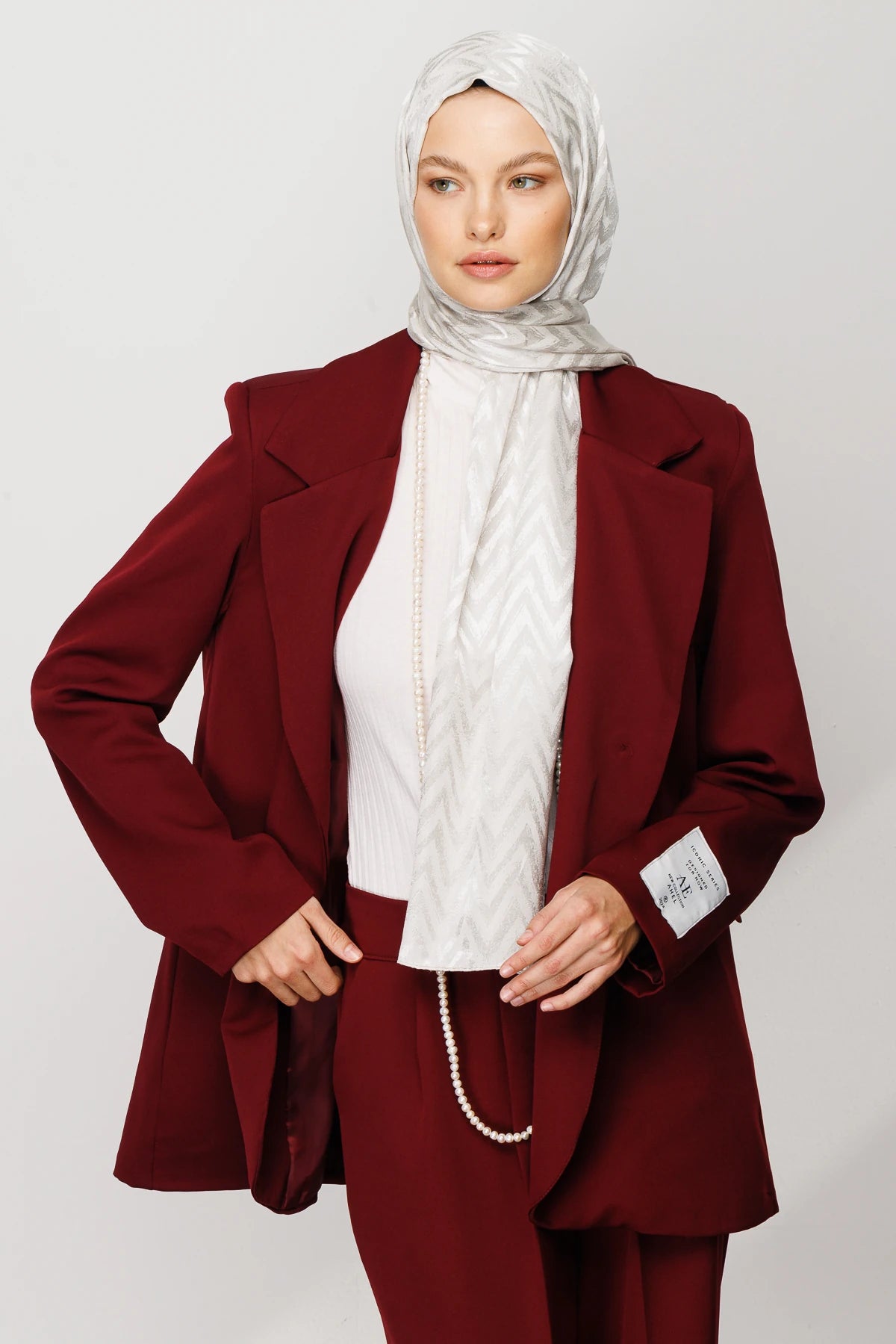 Zikzak Desen Parlak Jakar Şal