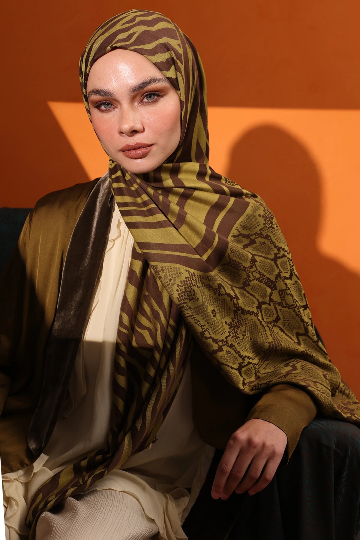 Riad Desen Çift Taraflı Şal