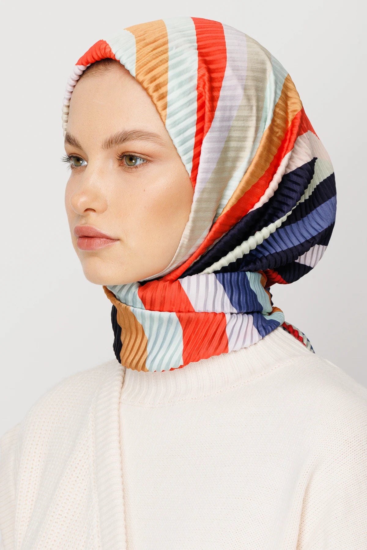 Akra Desen Pilise Eşarp