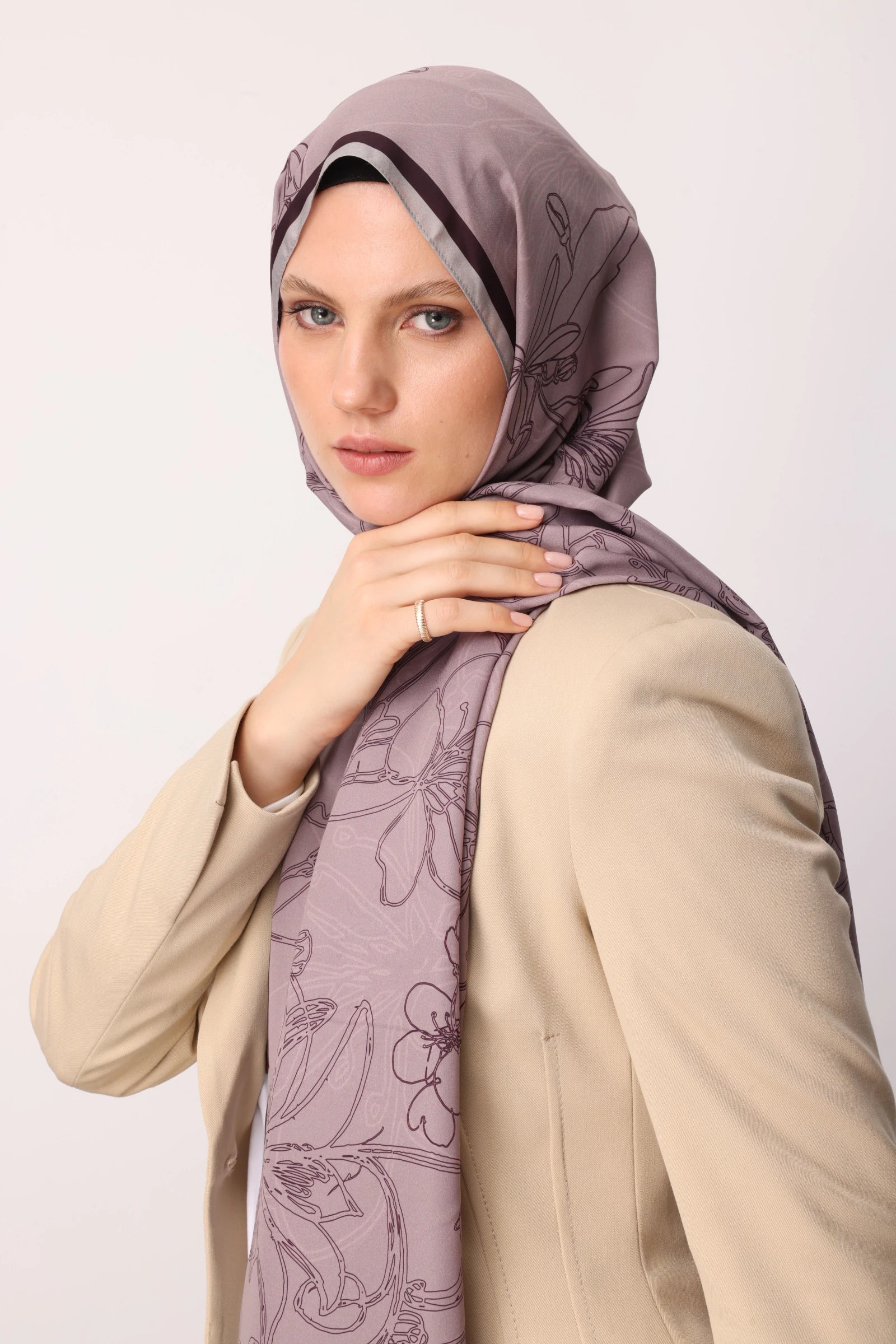 Yekta Desen Sakura İpek Şal