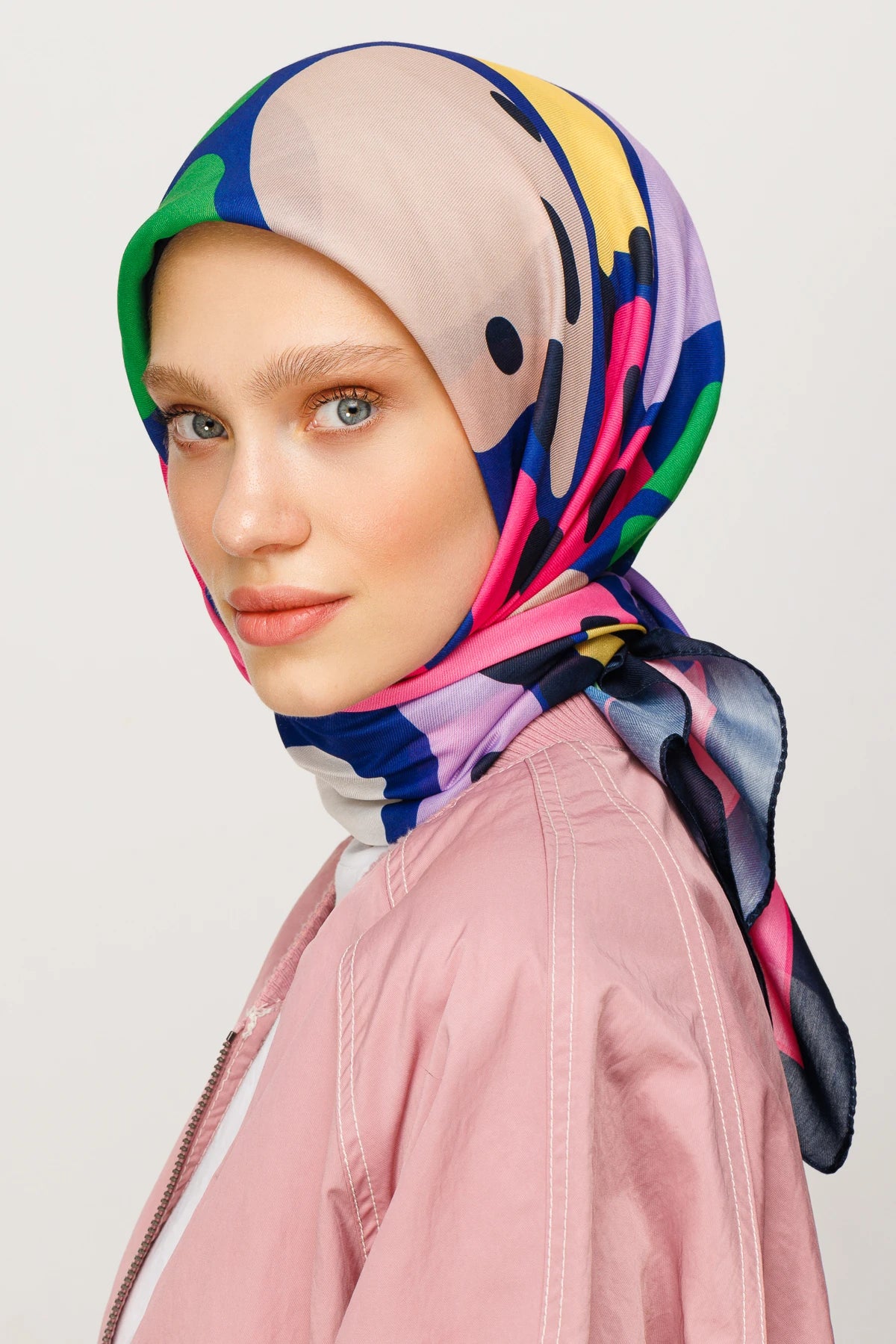 Bloom Desen Dijital Soft Eşarp