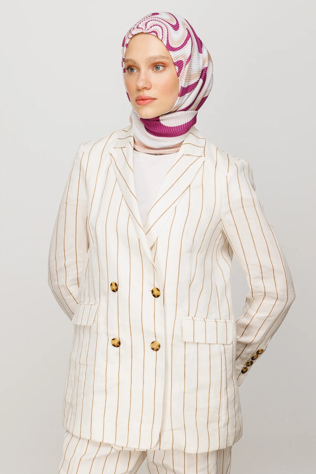 Mira Desen Pilise Eşarp