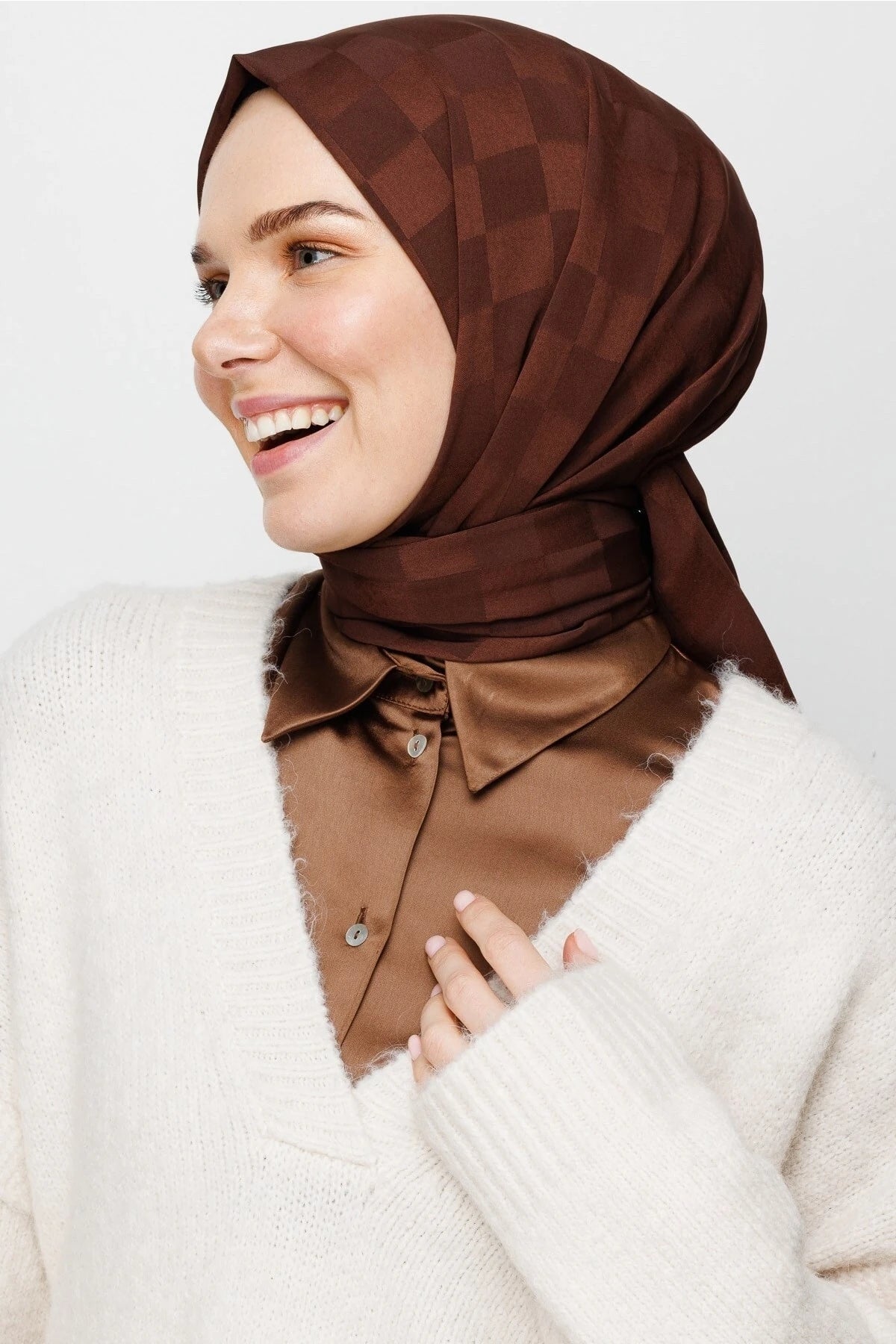 Dama Desen İpeksi Jakar Şal