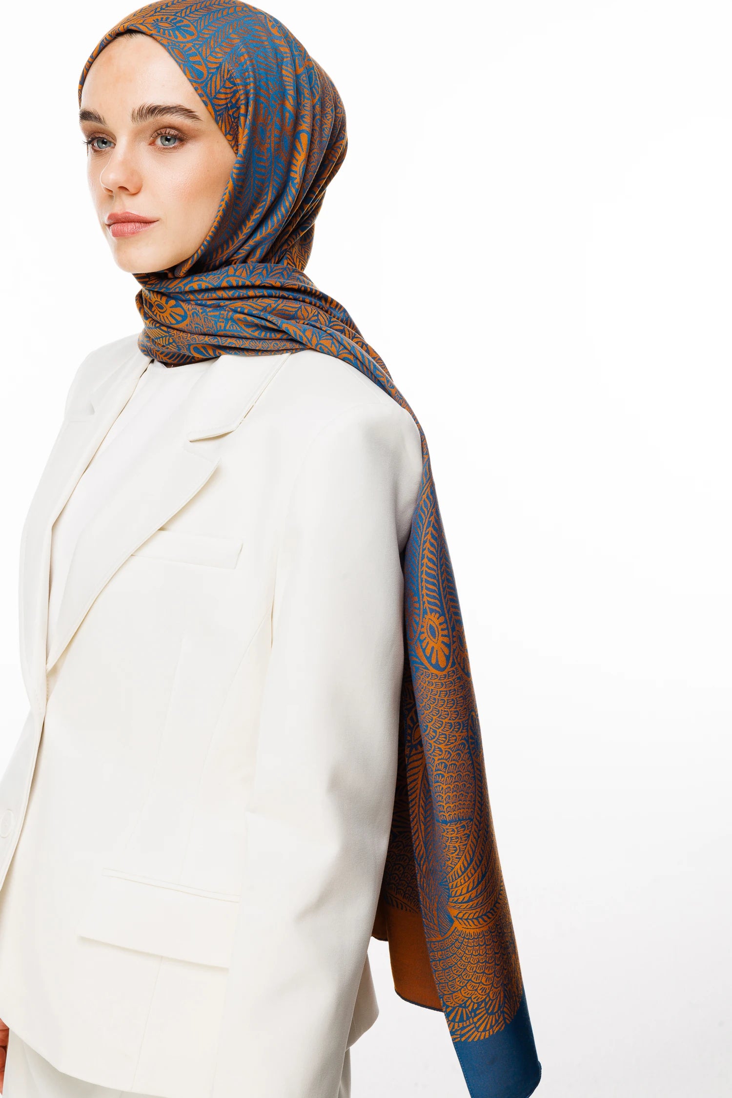 Mayra Desen Çift Taraflı Şal