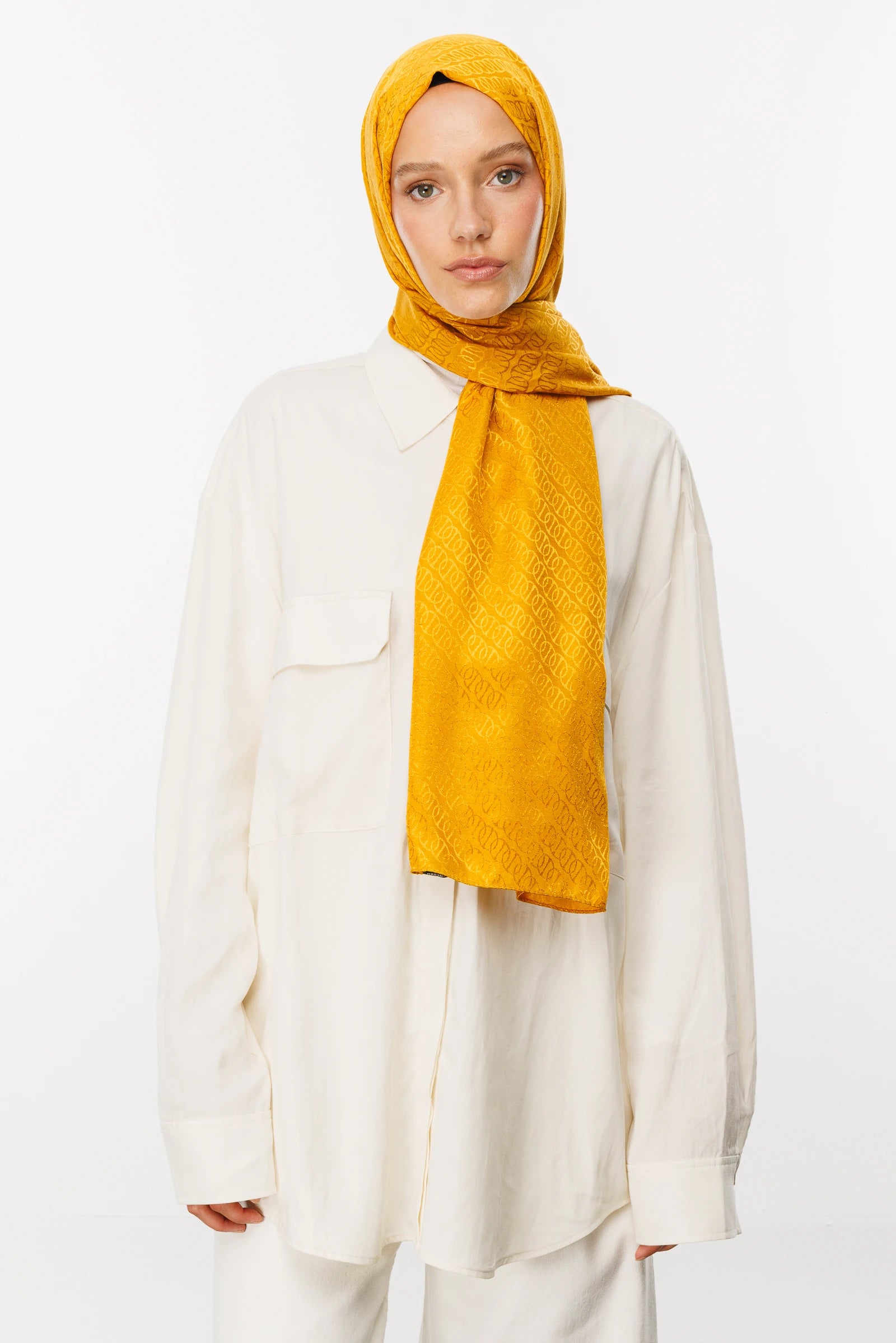 Forever Desen Parlak Jakar Şal