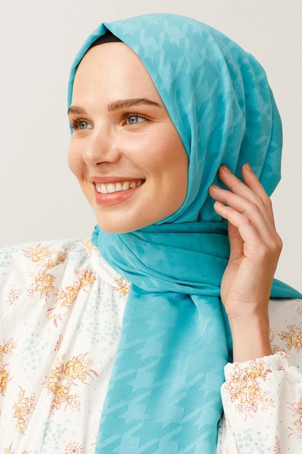 Kazayağı Desen İpeksi Jakar Şal