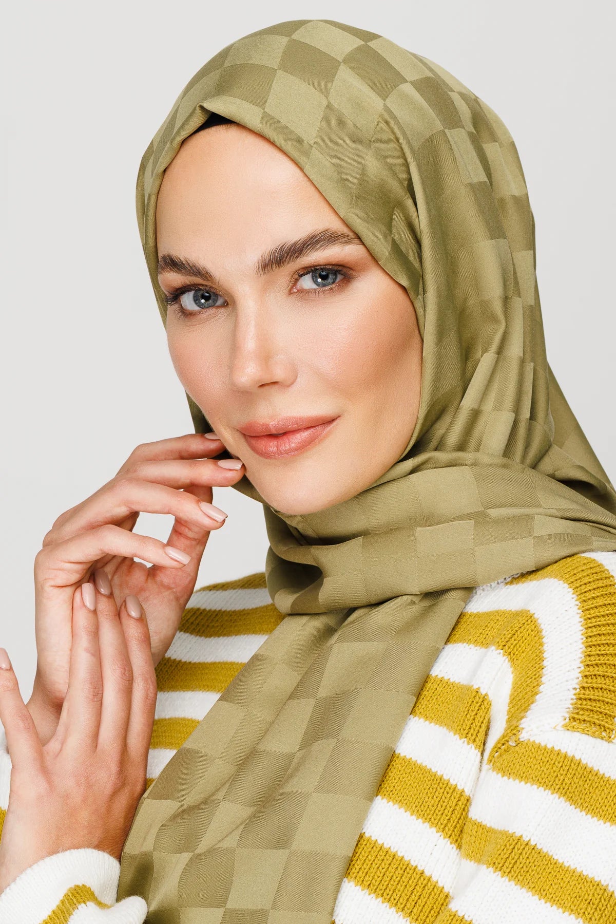 Dama Desen İpeksi Jakar Şal