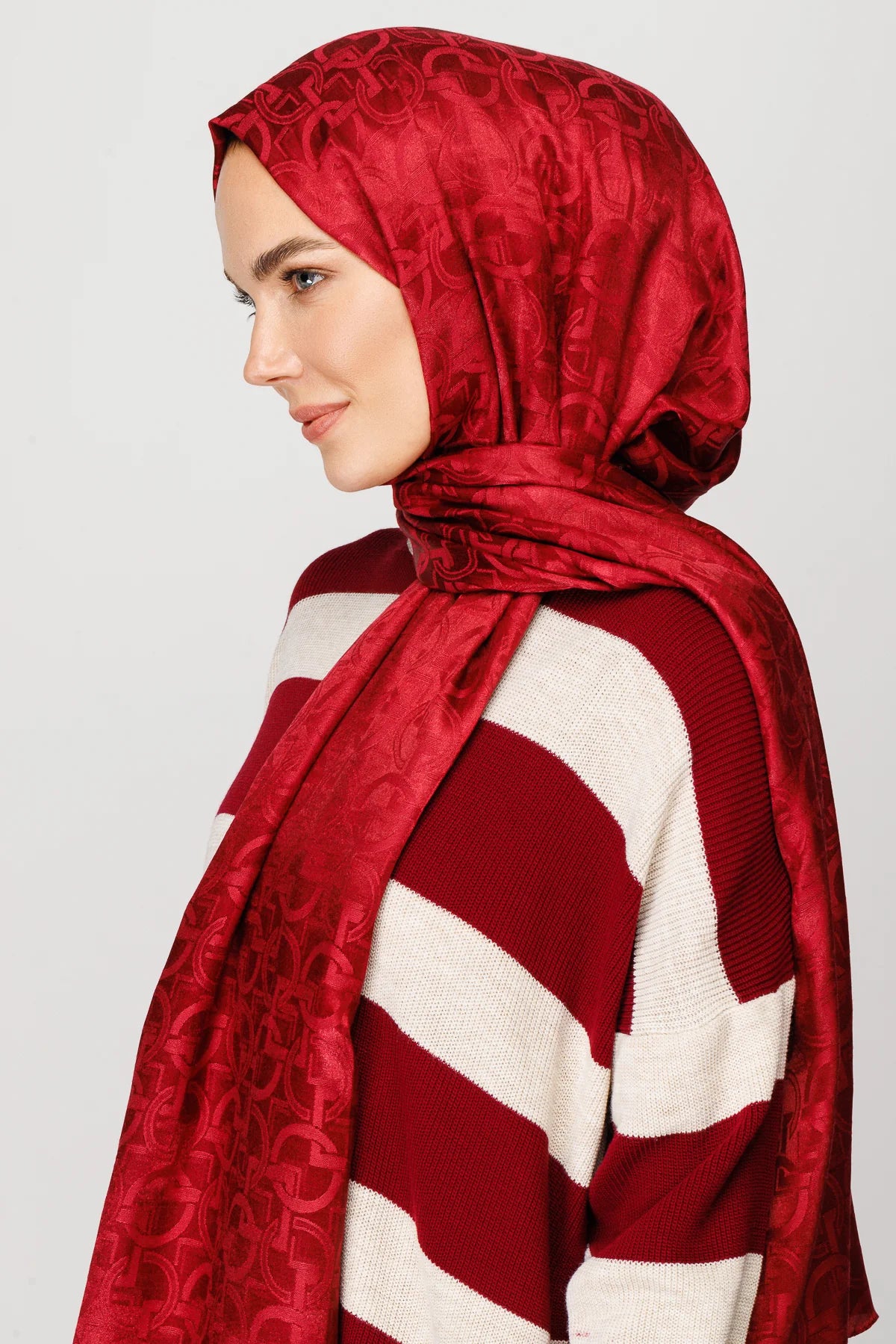 Longar Desen Parlak Jakar Şal