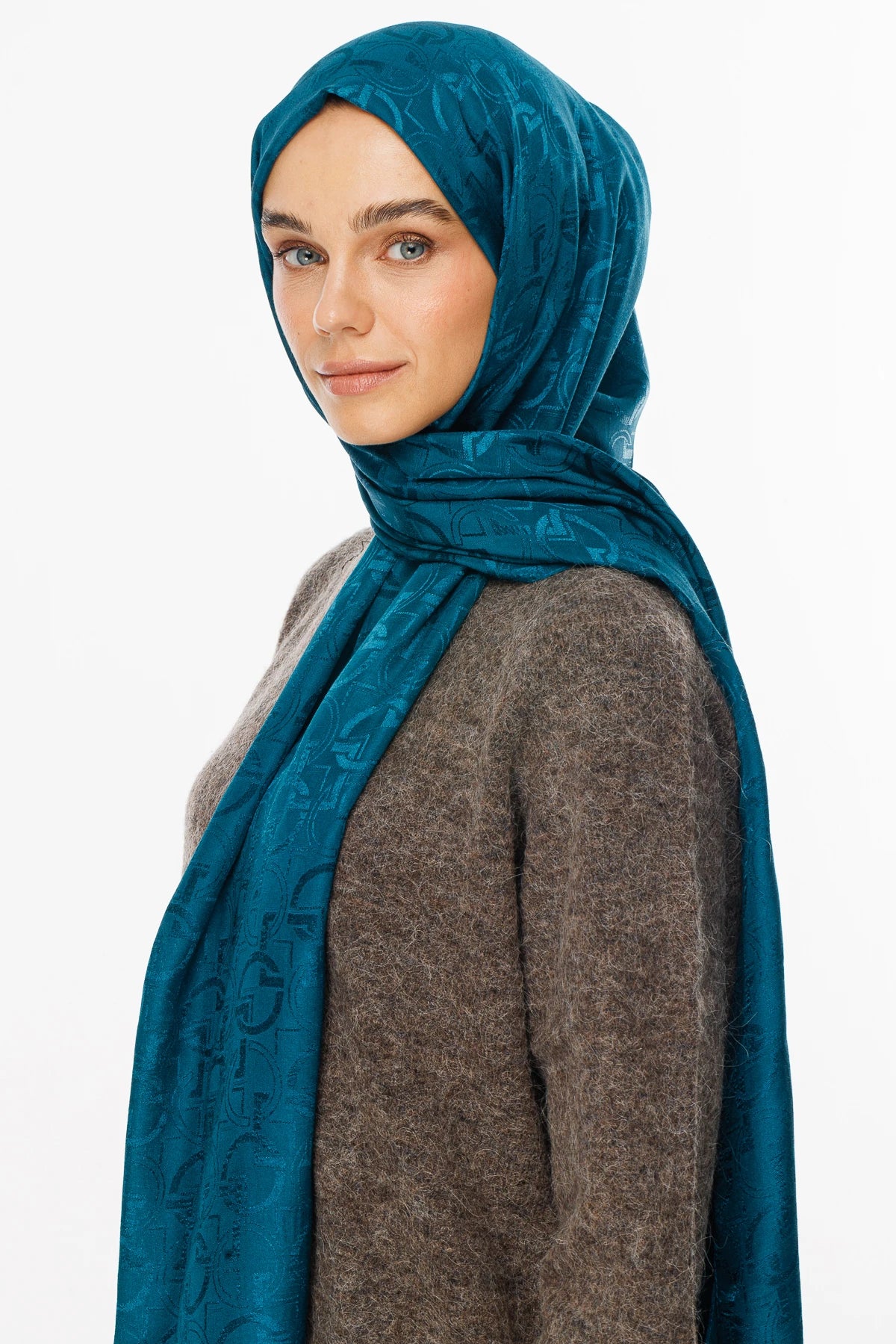 Longar Desen Parlak Jakar Şal