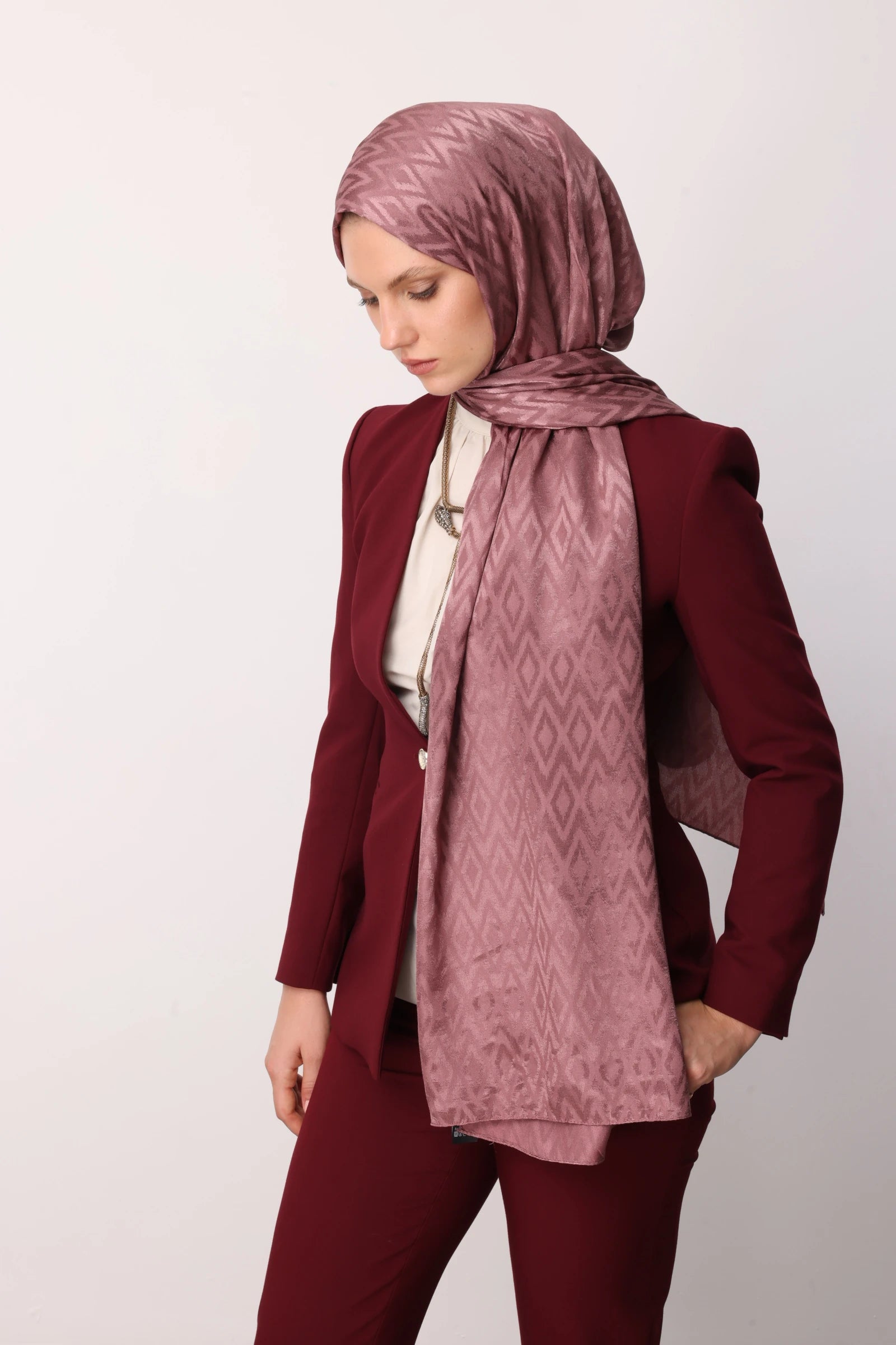 Karo Desen Parlak Jakar Şal