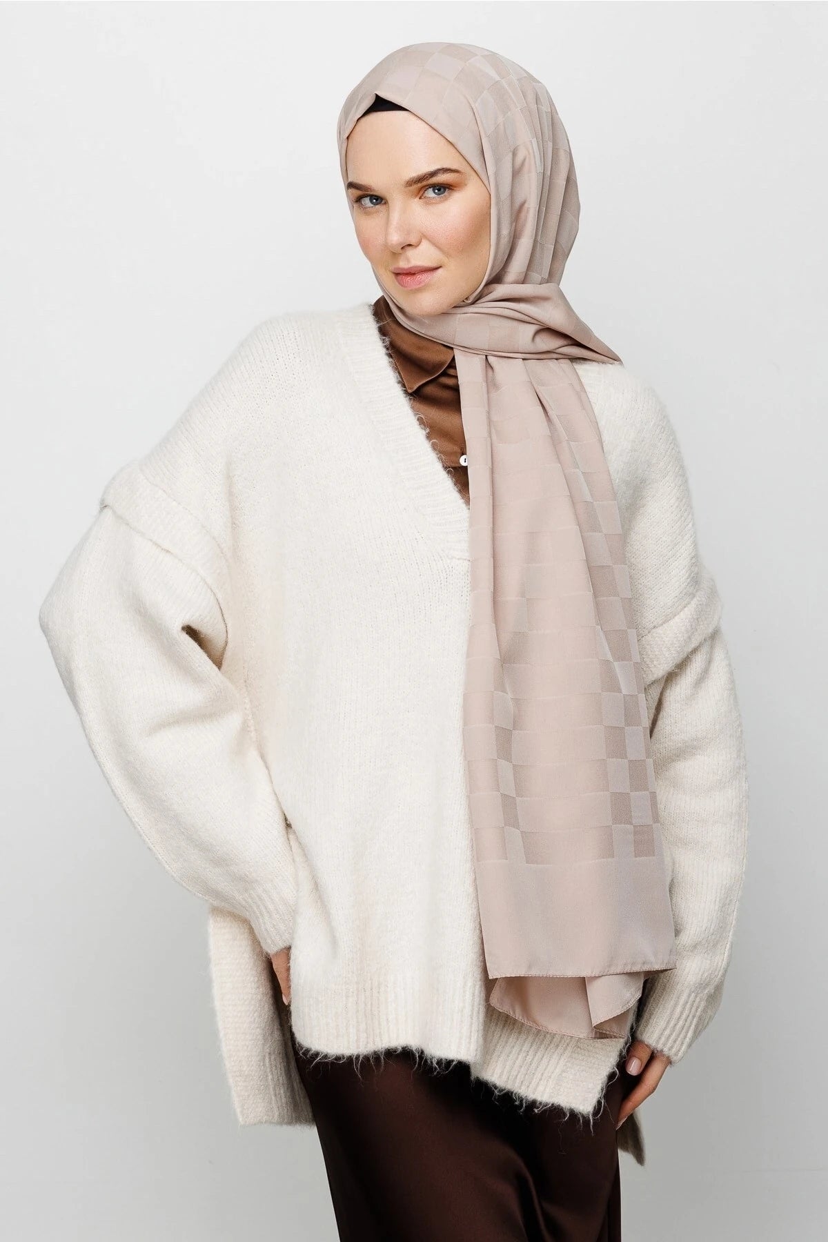 Dama Desen İpeksi Jakar Şal