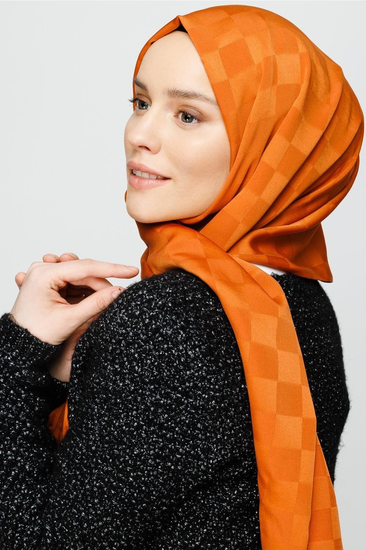 Dama Desen İpeksi Jakar Şal