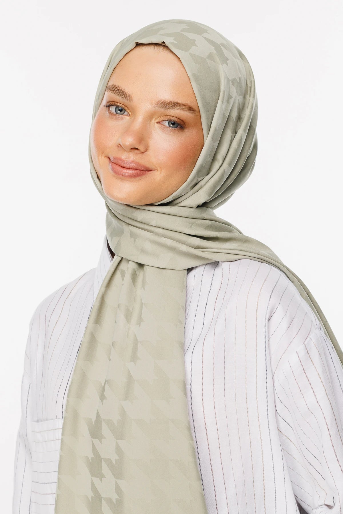 Kazayağı Desen İpeksi Jakar Şal