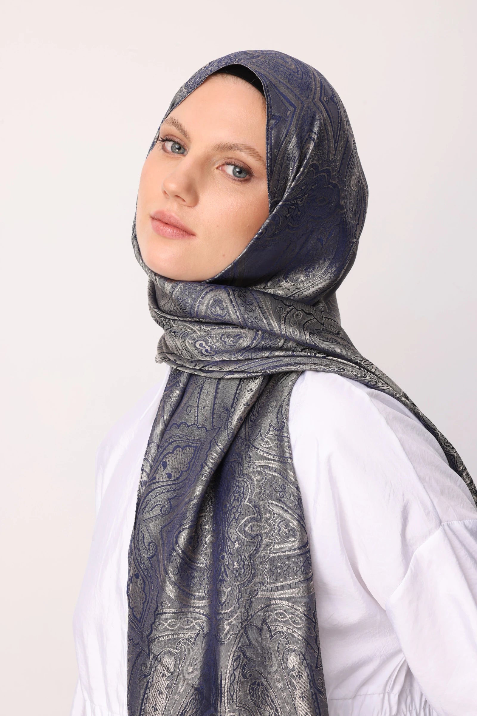 Liva Desen Shine Line Şal