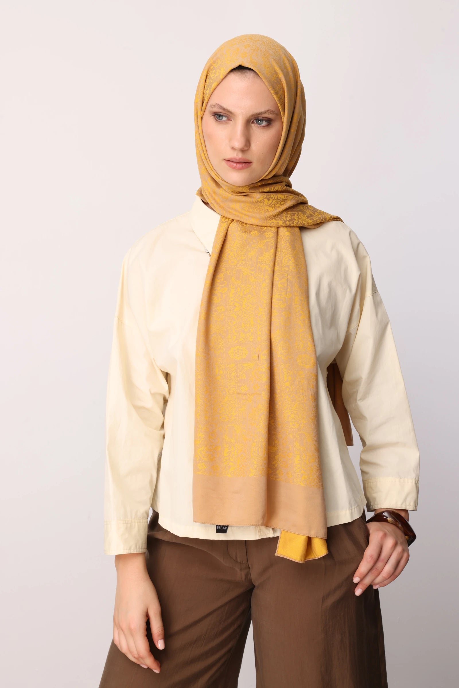 Henna Desen Çift Taraflı Şal