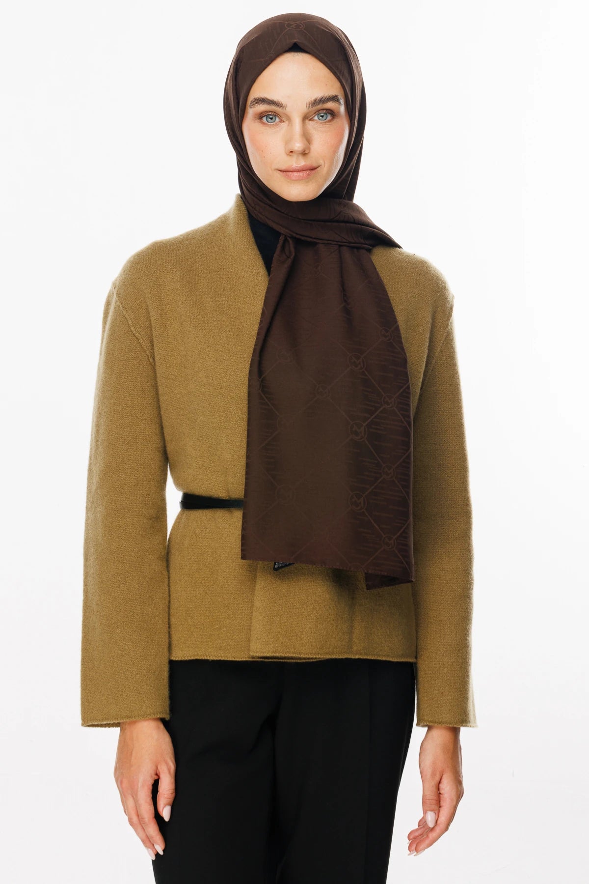 Moon Is Desen Jakar Şal