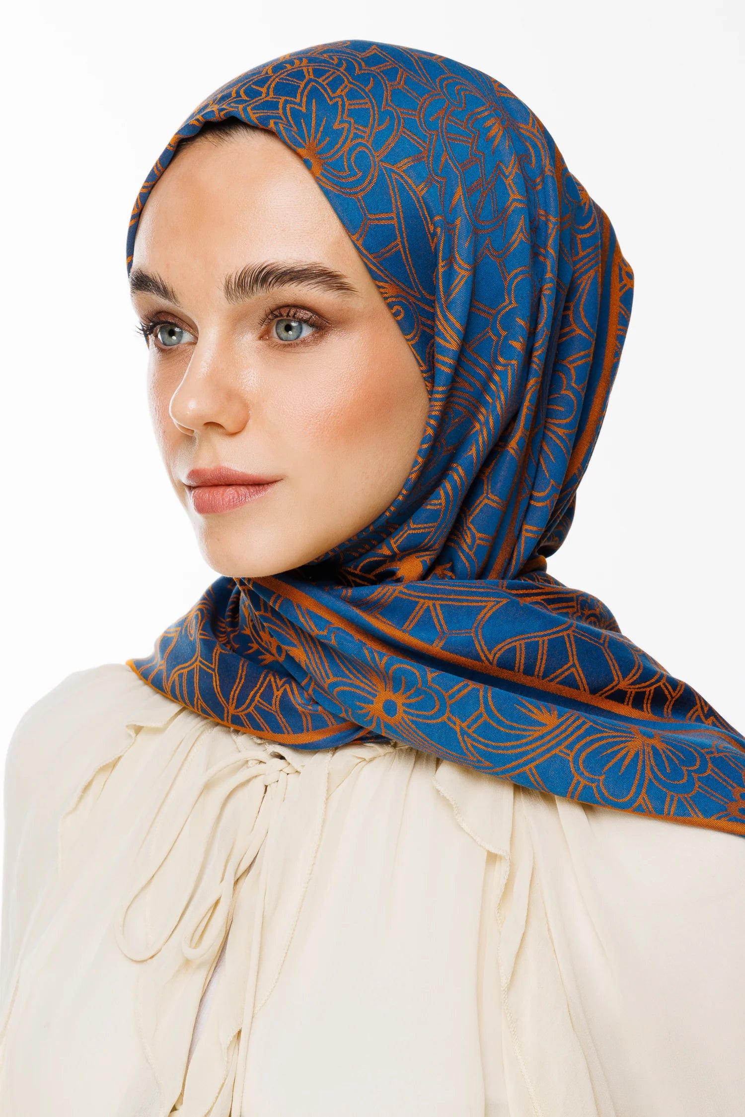 Lavin Desen Çift Taraflı Şal