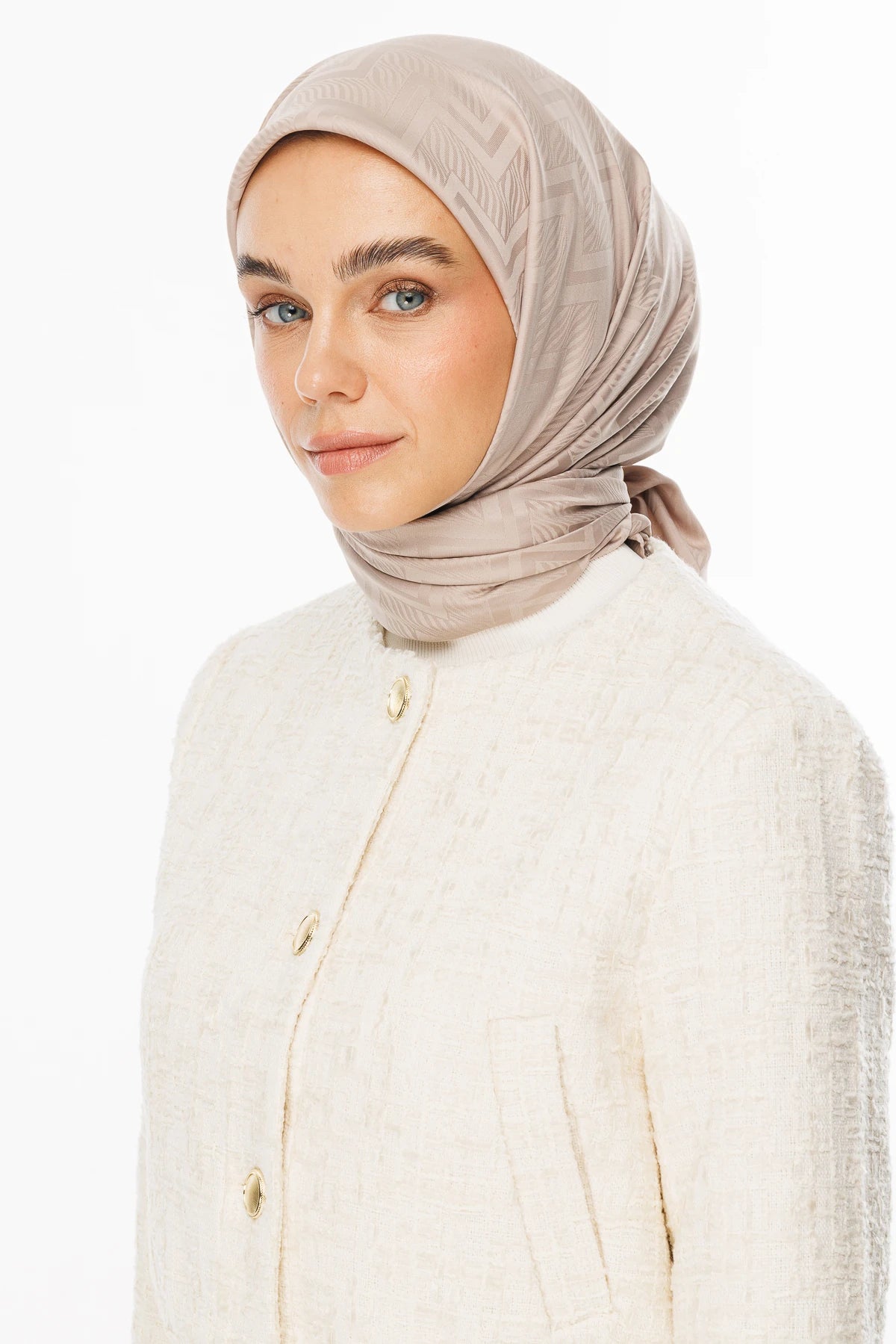 Viora Desen İpeksi Jakar Eşarp